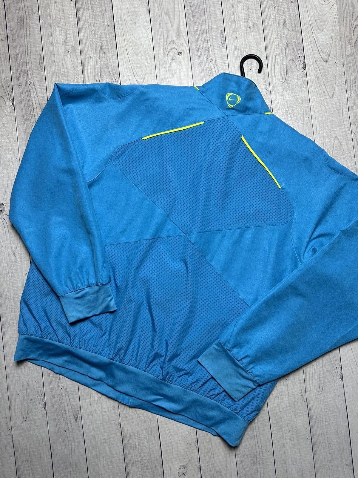 Nike × Vintage Vintage Nike Barcelona track jacket blue rare size XL Size US XL / EU 56 / 4 - 2 Thumbnail
