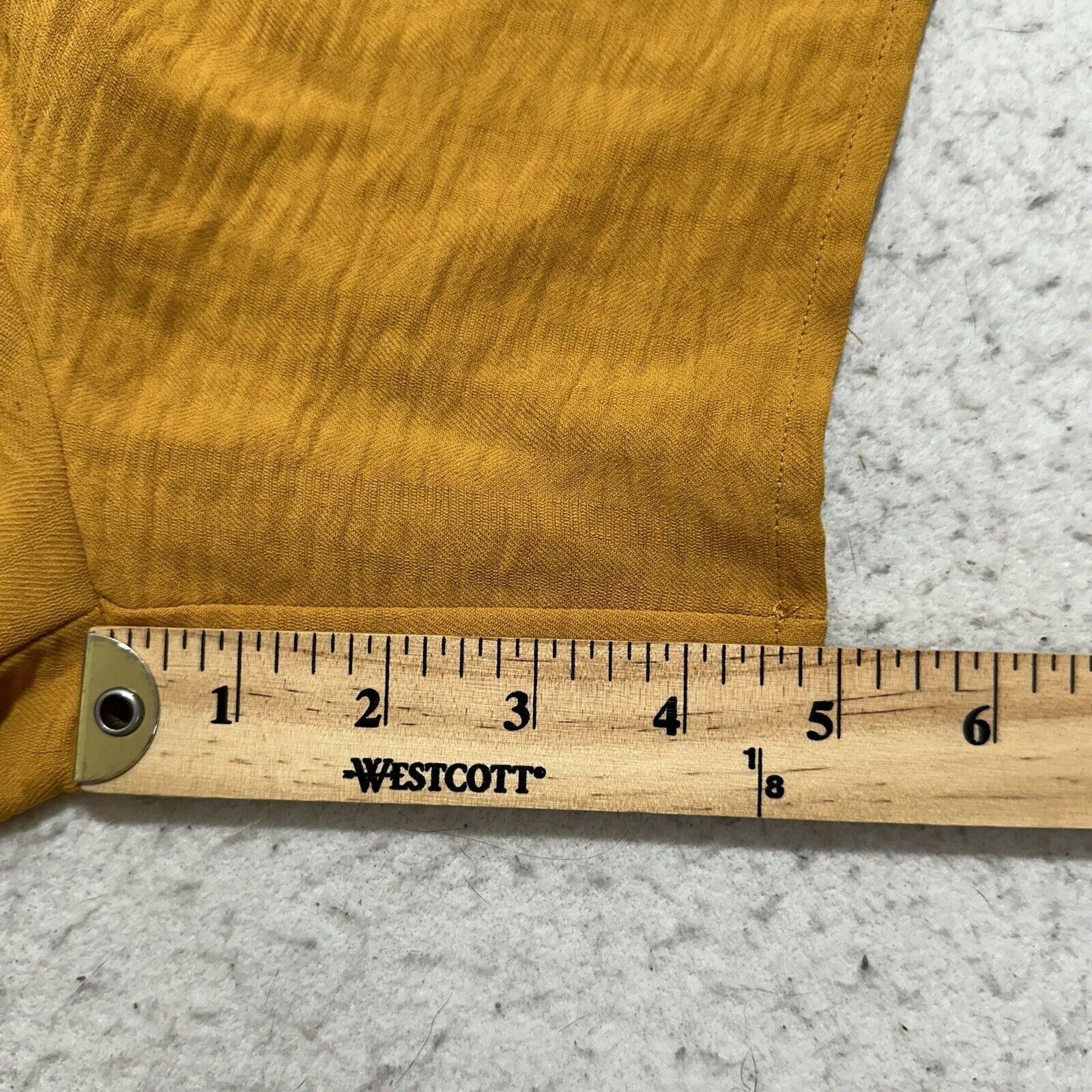 Other Retrology XL Medallion Gold Yellow Paperbag Shorts 5" Inseam Size 40" / US 18 - 11 Thumbnail