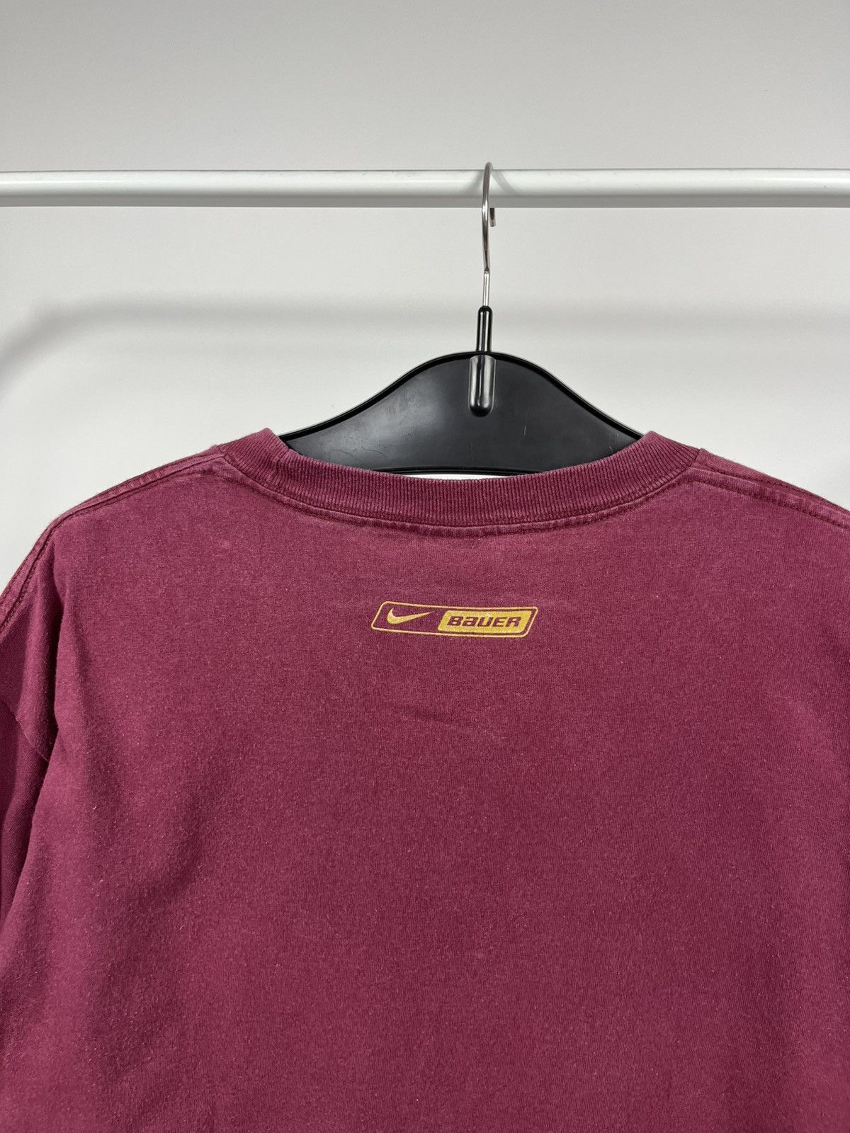 Nike Vintage Nike Bauer Graphic T Shirt Burgundy Hockey Tee L Size US L / EU 52-54 / 3 - 10 Thumbnail