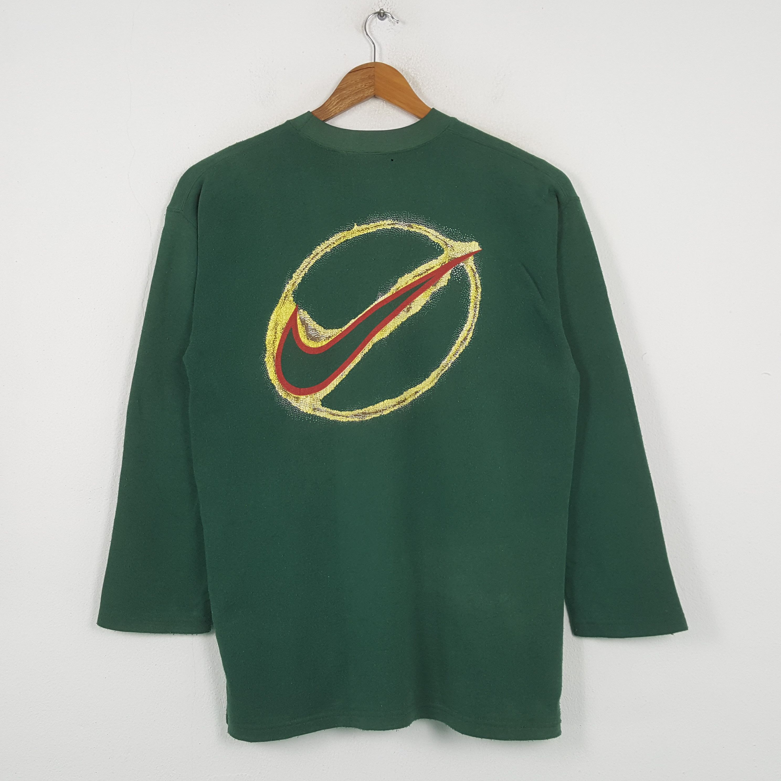 Nike Vintage NIKE Big Swoosh Design Sportswear Sweatshirt C292N25 Size US L / EU 52-54 / 3 - 1 Thumbnail