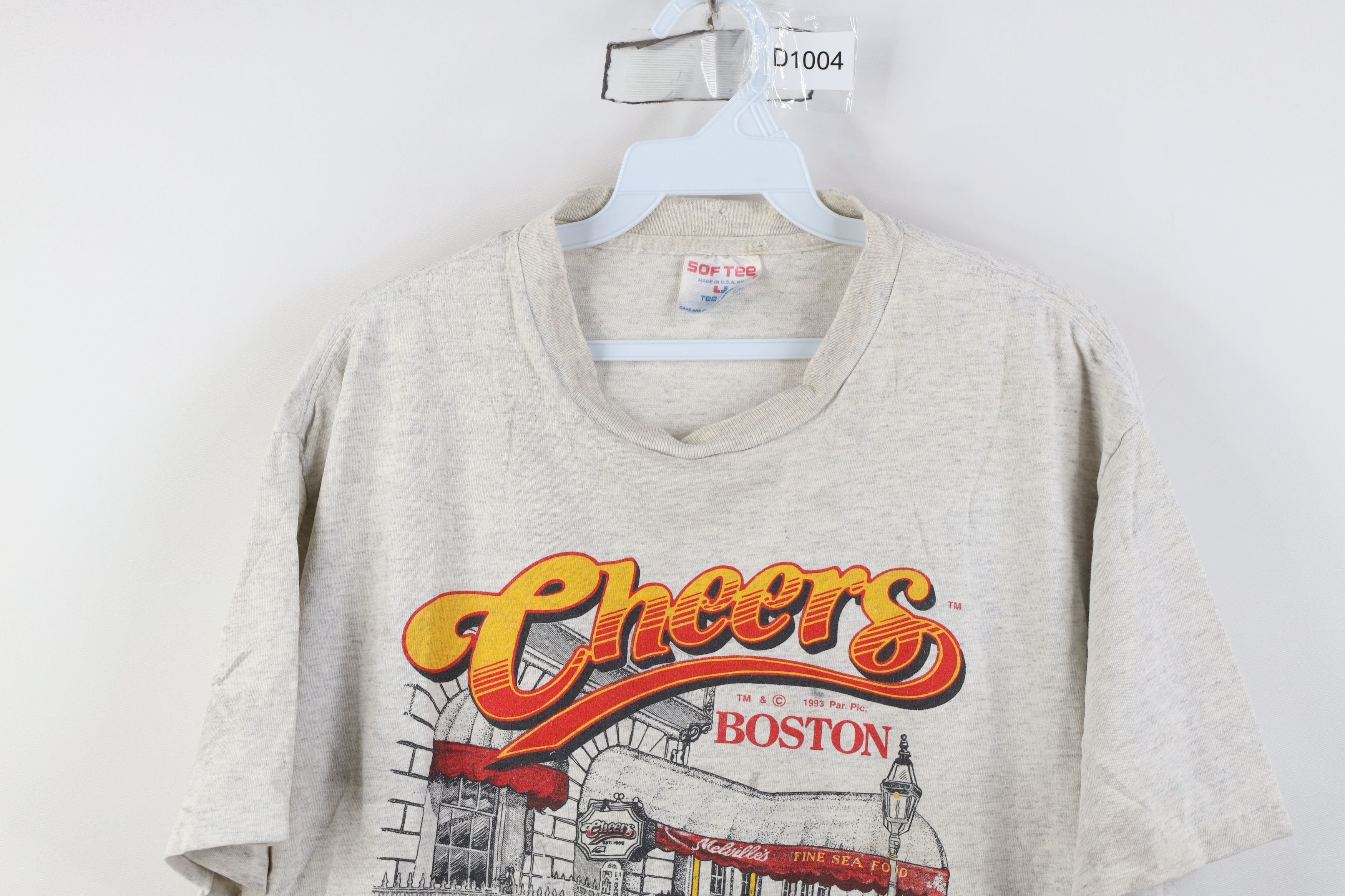 Vintage Vintage 90s Streetwear Spell Out Cheers Boston T-Shirt USA Size US L / EU 52-54 / 3 - 2 Thumbnail