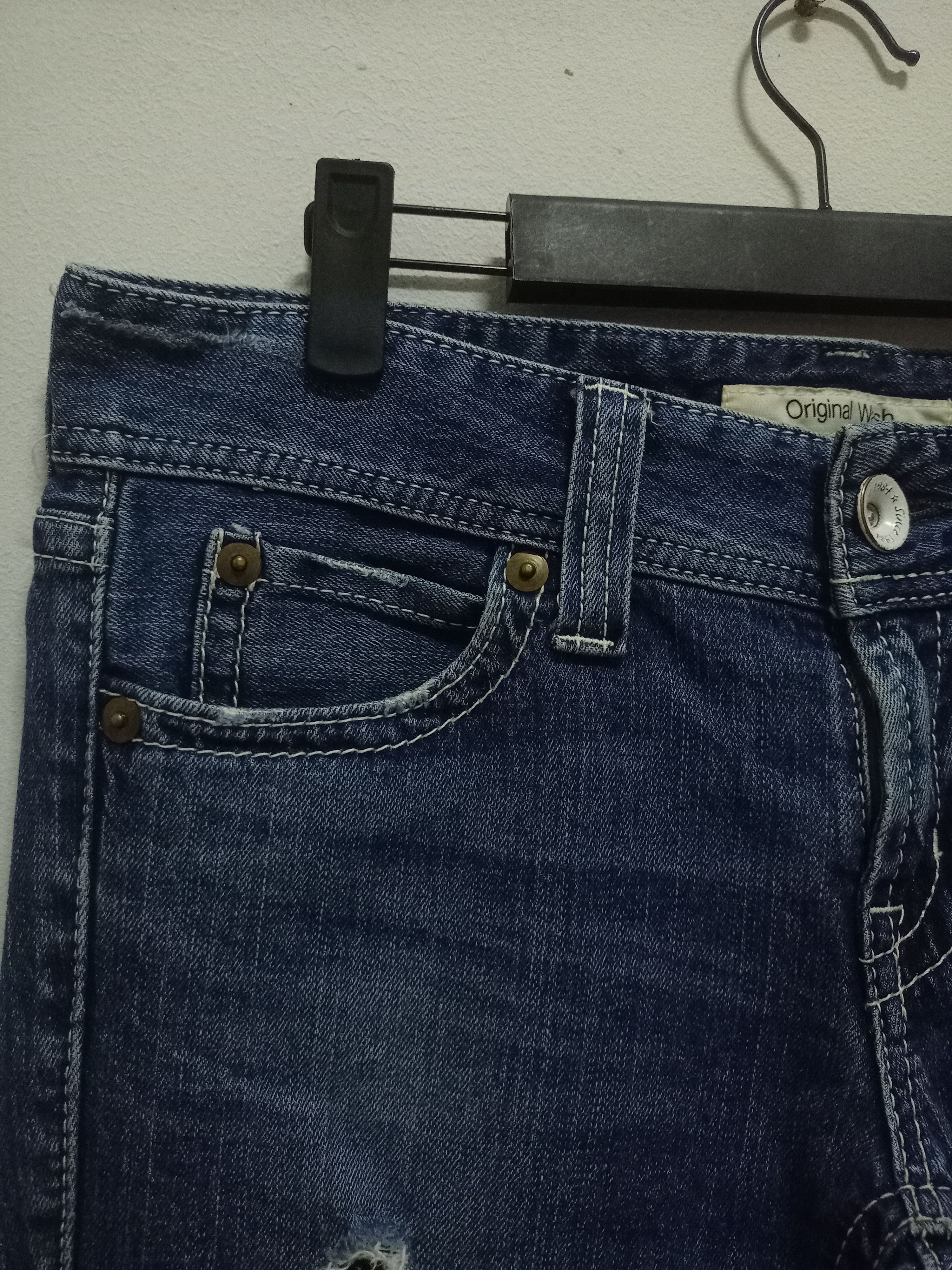 Japanese Brand × Uniqlo Vintage Japanese Uniqlo Blue Wash Flare Jeans 32x32 Size US 32 / EU 48 - 4 Thumbnail