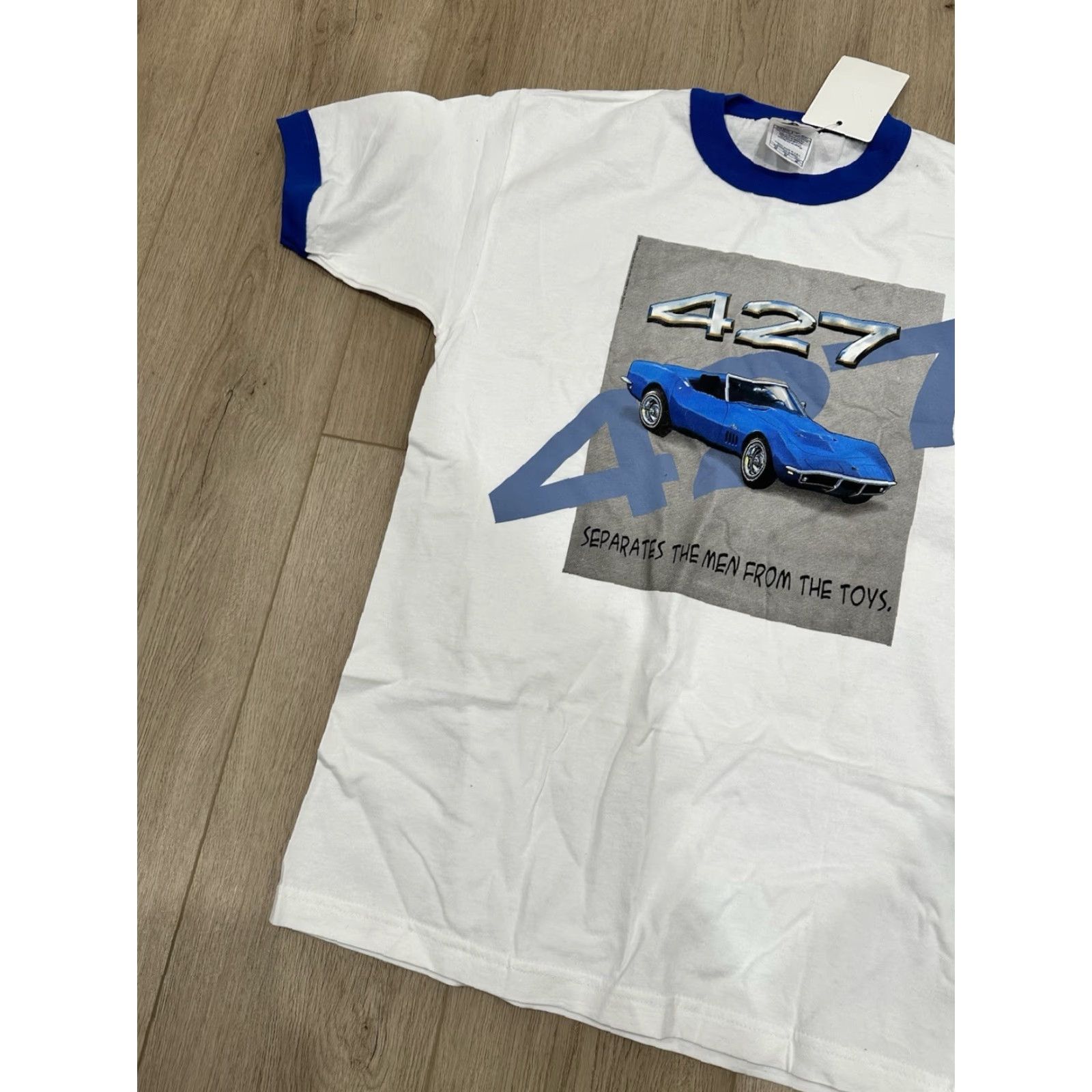 Vintage VINTAGE NWT Corvette Stingray 427 White Ringer GM Shirt Medium Unisex 1990s Graphic Tee Size US M / EU 48-50 / 2 - 3 Thumbnail