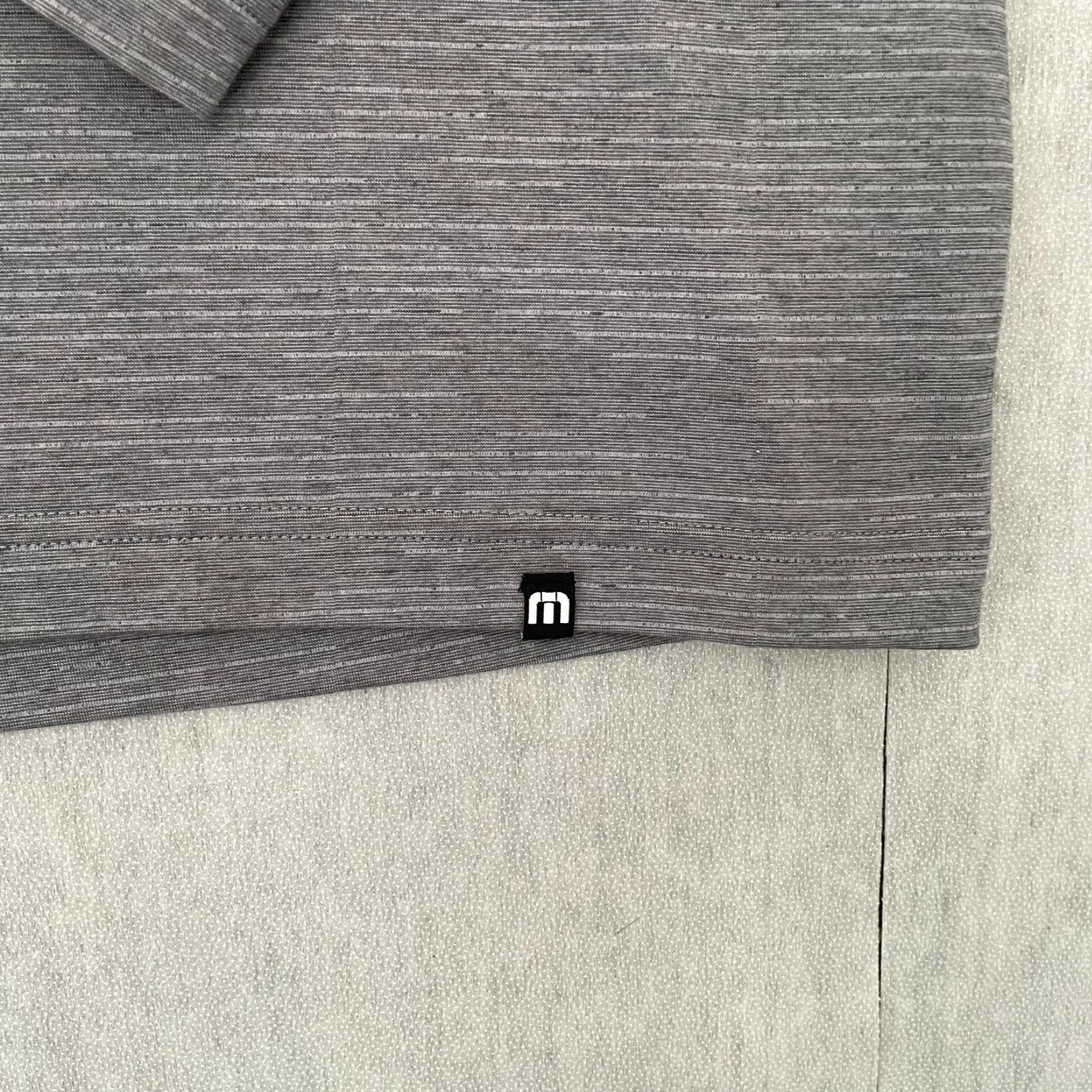 TravisMathew Travis Mathew Sweater Adult Large Gray 1/4 Zip Pullover Golf Performance Mens L Size US L / EU 52-54 / 3 - 4 Thumbnail