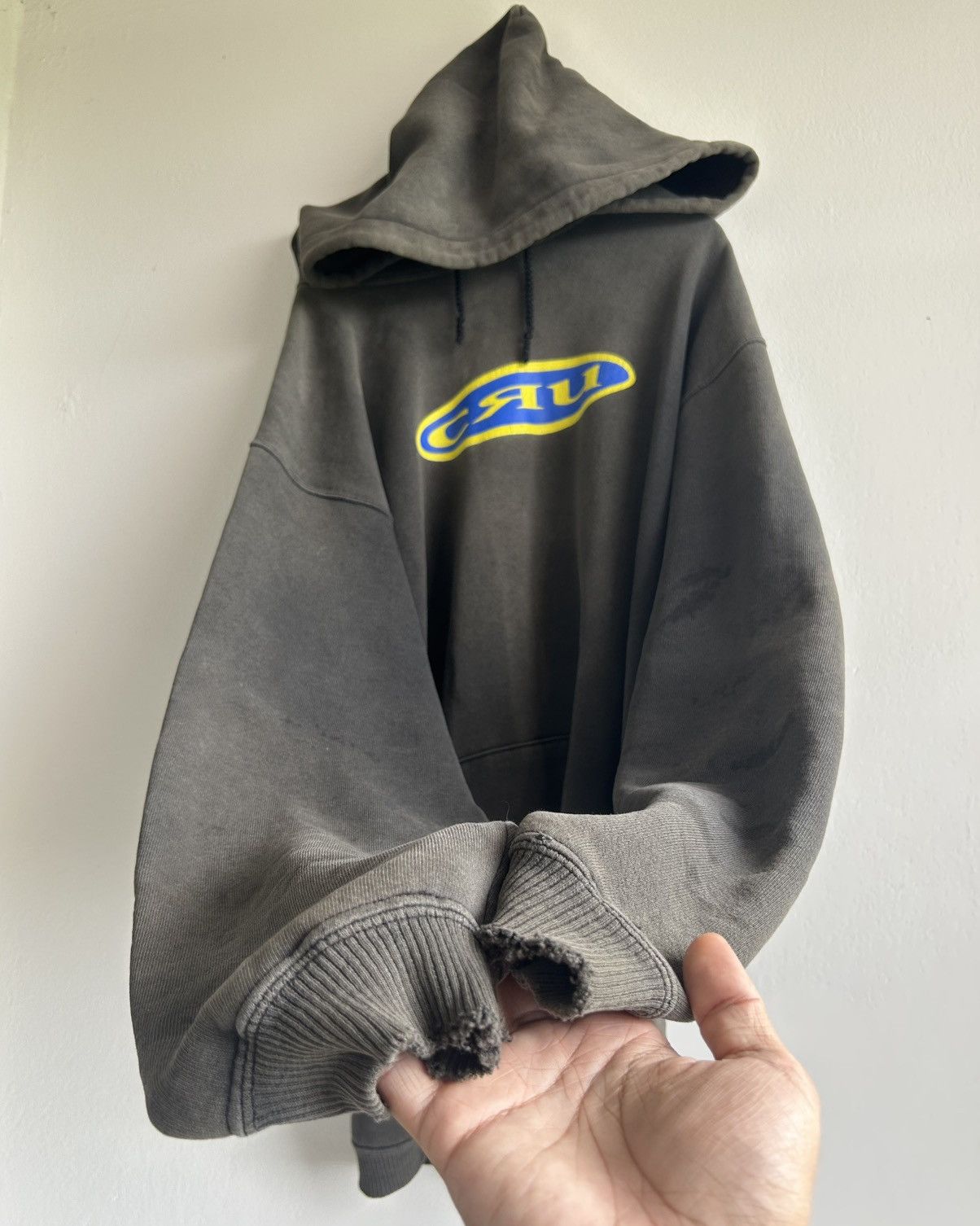 Other Vintage sunfaded hoodie CRU Surfboards ☕️ Size US M / EU 48-50 / 2 - 5 Thumbnail