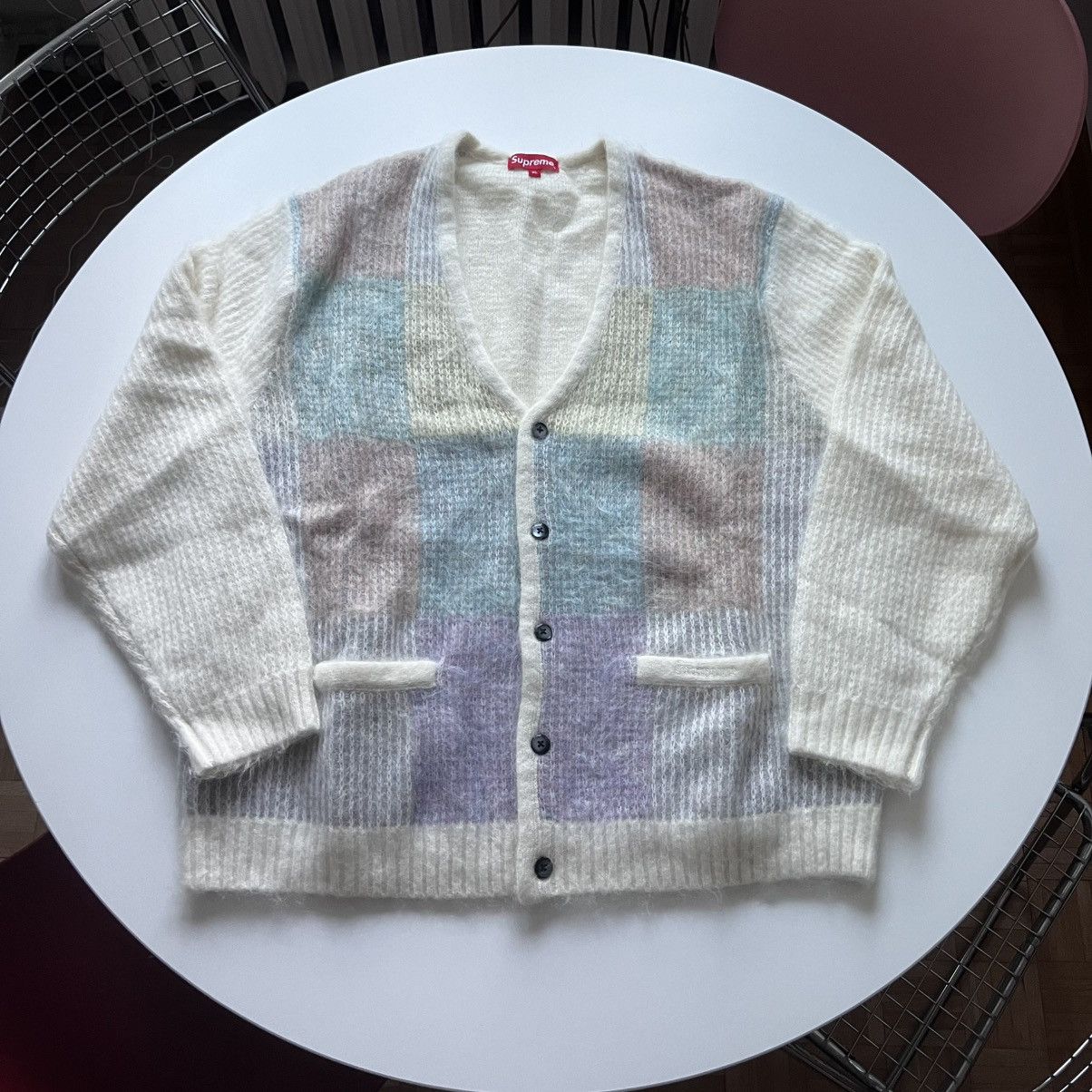 トップス Supreme Brushed Grid Cardigan Supreme Brushed Grid Cardigan (SS22) - $198