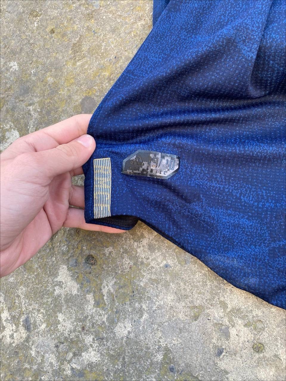 Vintage 2019/2020 Adidas Real Madrid jersey Size US XL / EU 56 / 4 - 6 Thumbnail