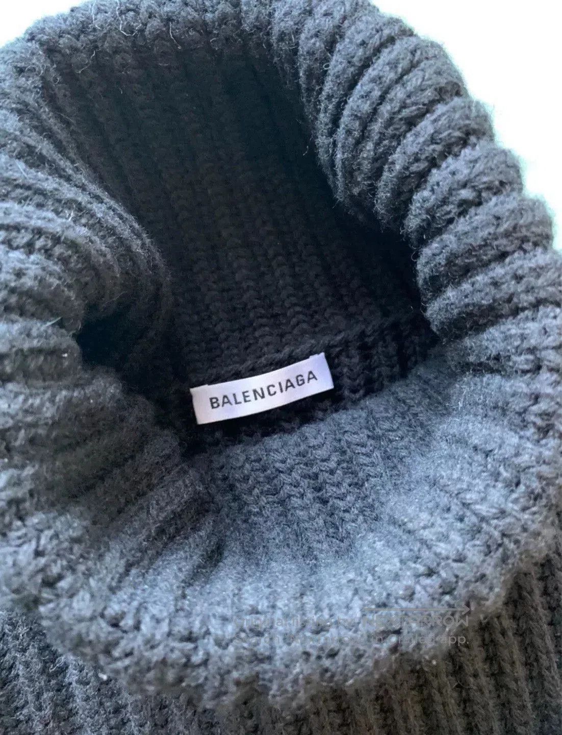 Balenciaga Balenciaga High-Neck Long Sweater. Size XS / US 0-2 / IT 36-38 - 5 Thumbnail
