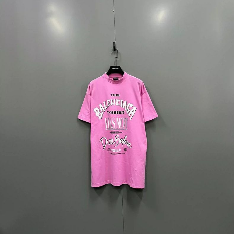 Balenciaga Balenciaga Pink Letter Logo Short Sleeve Size US M / EU 48-50 / 2 - 1 Thumbnail