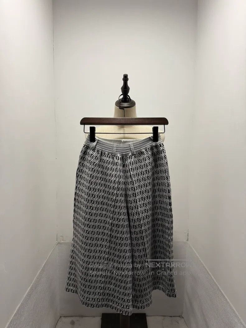 Fendi Fendi Printed Knit Culottes Size 27" / US 4 / IT 40 - 5 Thumbnail