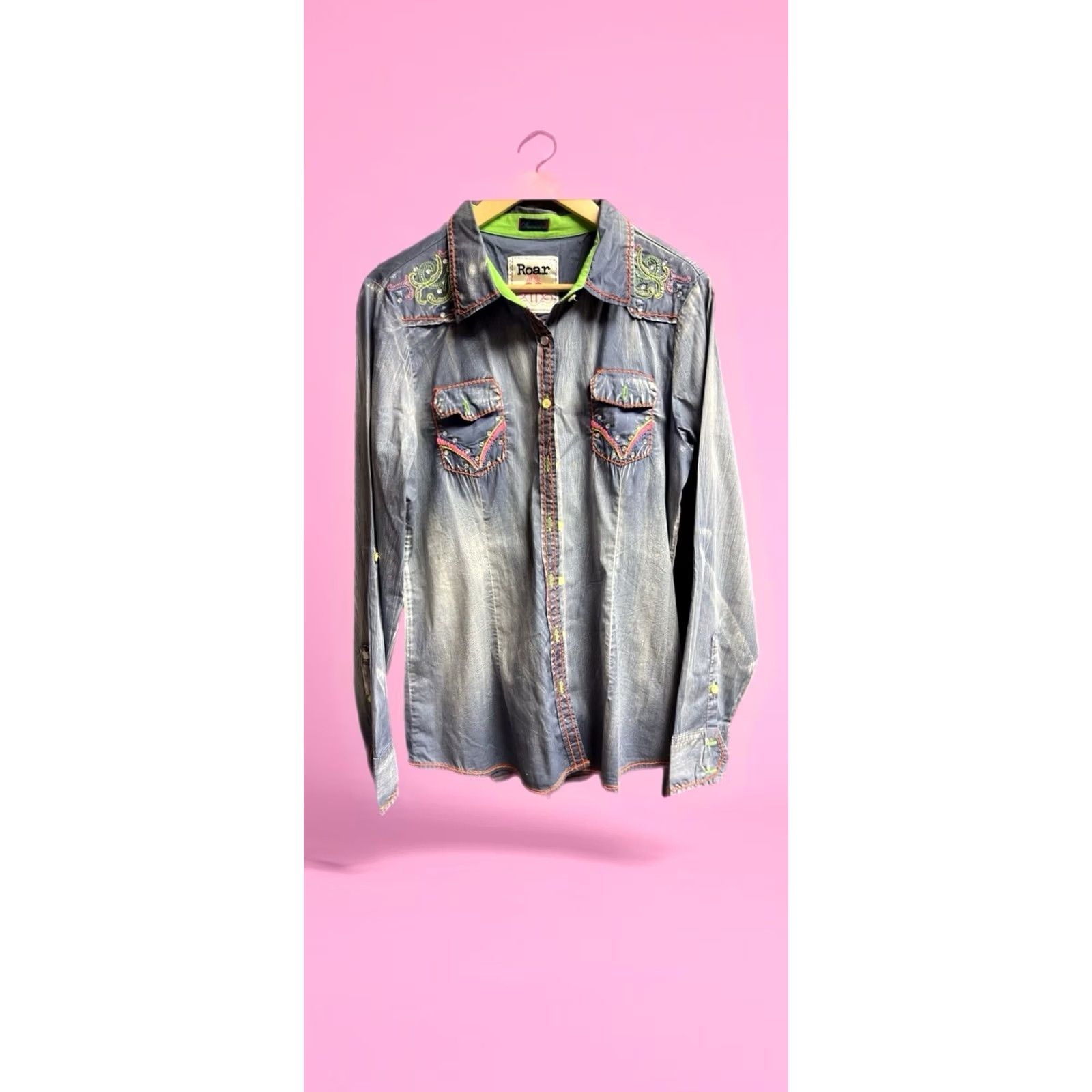 Roar VINTAGE Roar Destined To Womens XL PNK/GRN Acid Wash Button Shirt Rhinestone Embellished Size M / US 6-8 / IT 42-44 - 2 Thumbnail