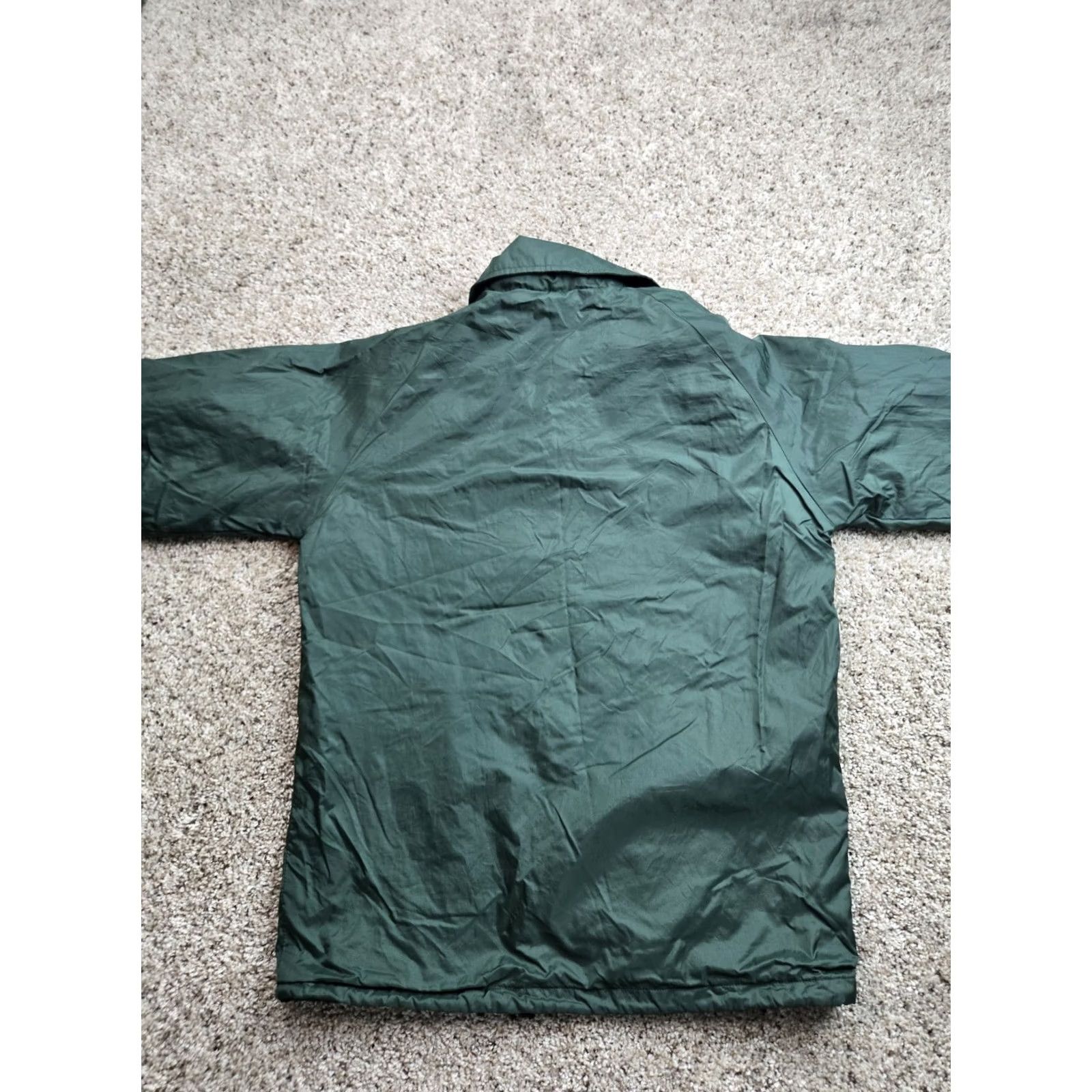 Ford VINTAGE WearGuard Windbreaker Jacket Mens S Green Snap Front Lined Nylon Mid-Length Casual Workwear Cars USA 90s? No Size US S / EU 44-46 / 1 - 6 Thumbnail