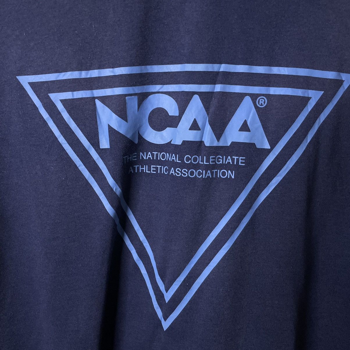 NCAA × Vintage Vintage 2000s NCAA Big Logo T Shirt Size US L / EU 52-54 / 3 - 2 Thumbnail