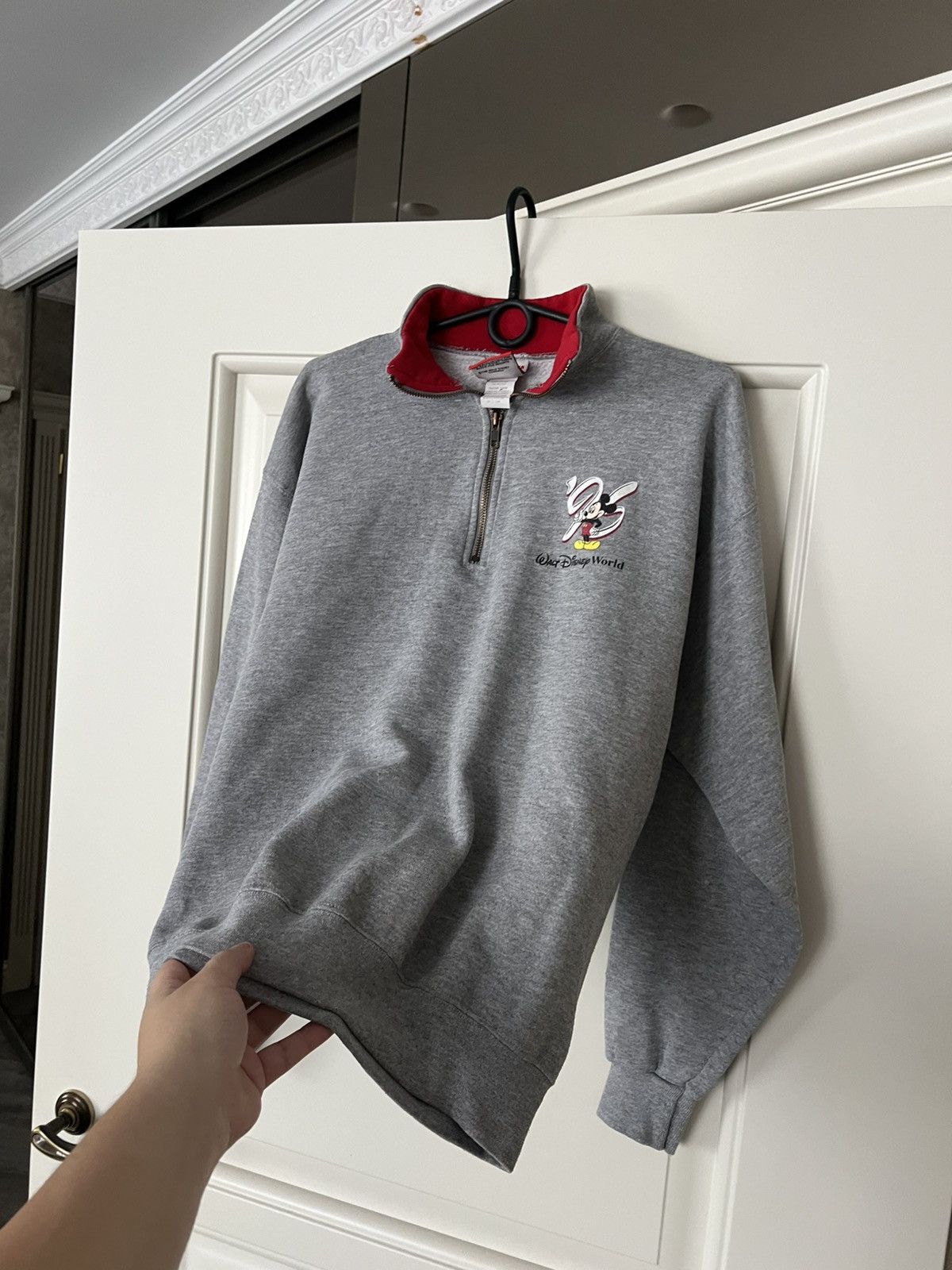 Disney Vintage 90s Disney Mickey Mouse Sweatshirt Made in USA Size US S / EU 44-46 / 1 - 12 Thumbnail