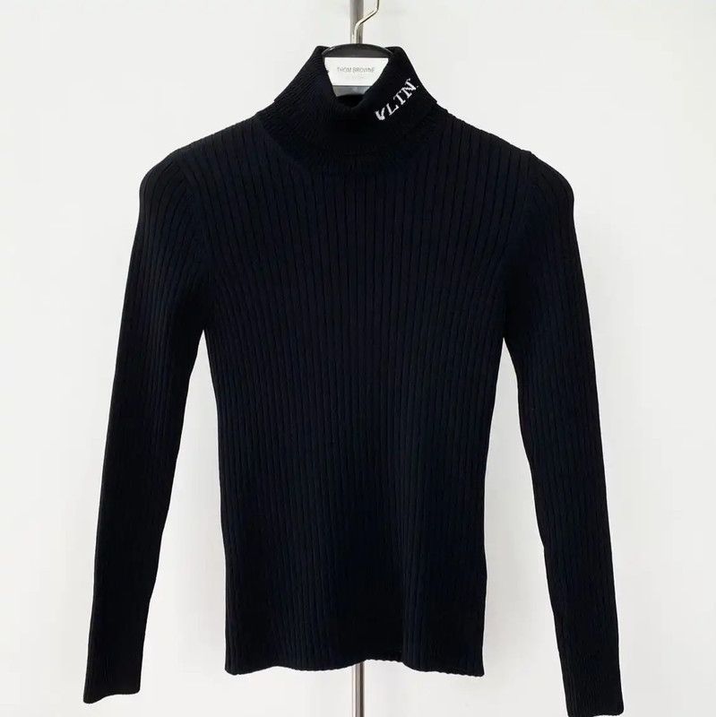 Valentino Valentino Black Wool Women's Pullover Sweater 0089 Size S / US 4 / IT 40 - 1 Thumbnail