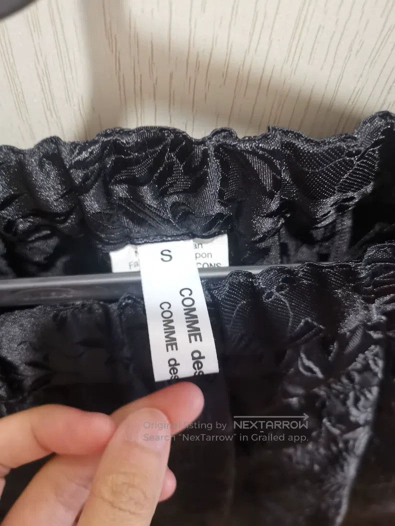 Comme des Garcons Comme Des Garcons size S Embroidered Half Skirt with Dark Size 23" - 2 Thumbnail
