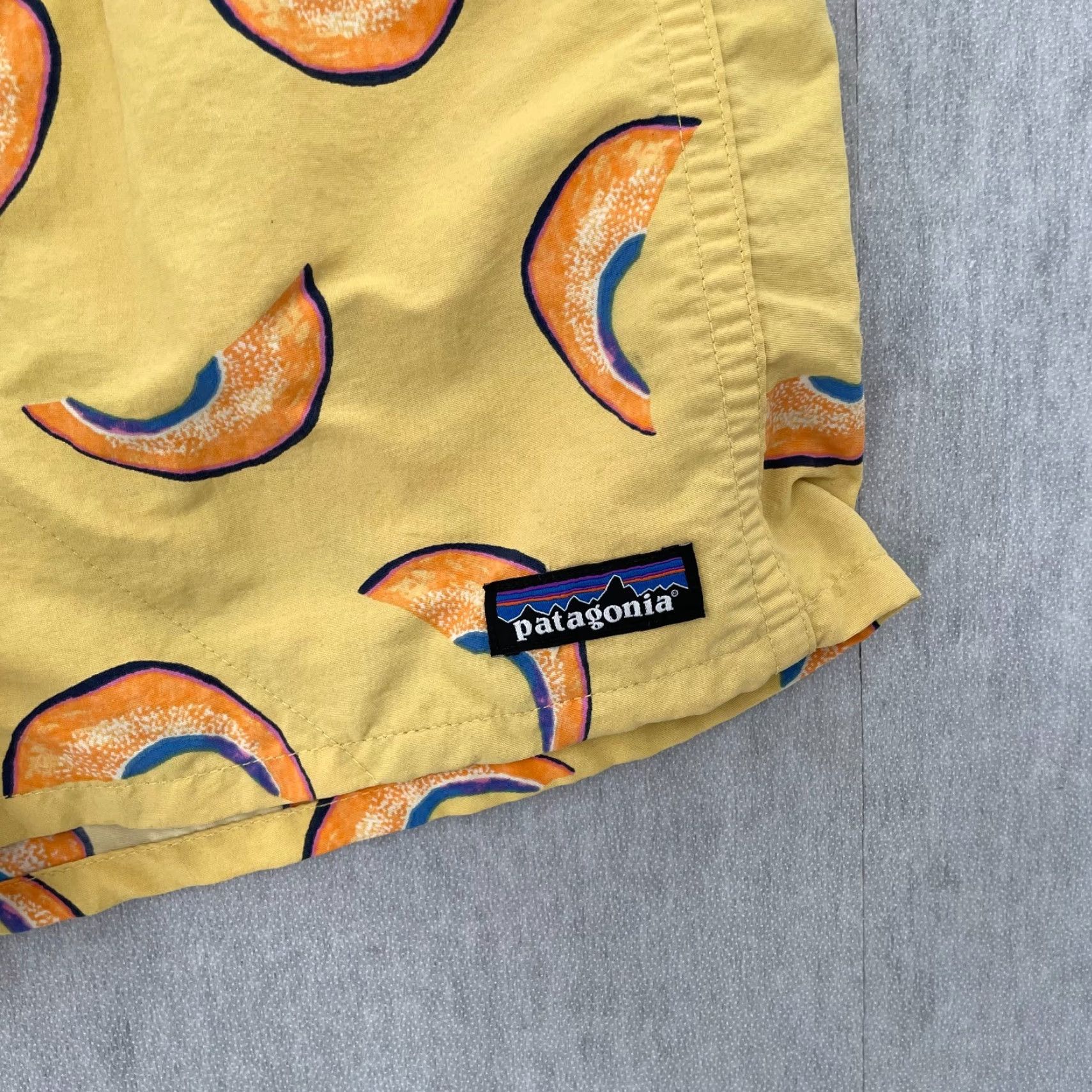 Patagonia Patagonia Shorts Adult Large Baggies Melons Surfboard Yellow Unlined Mens L Nylon Yellow Melons Surfboard L Baggies Shorts Patagonia Mens L Size US 33 - 3 Thumbnail