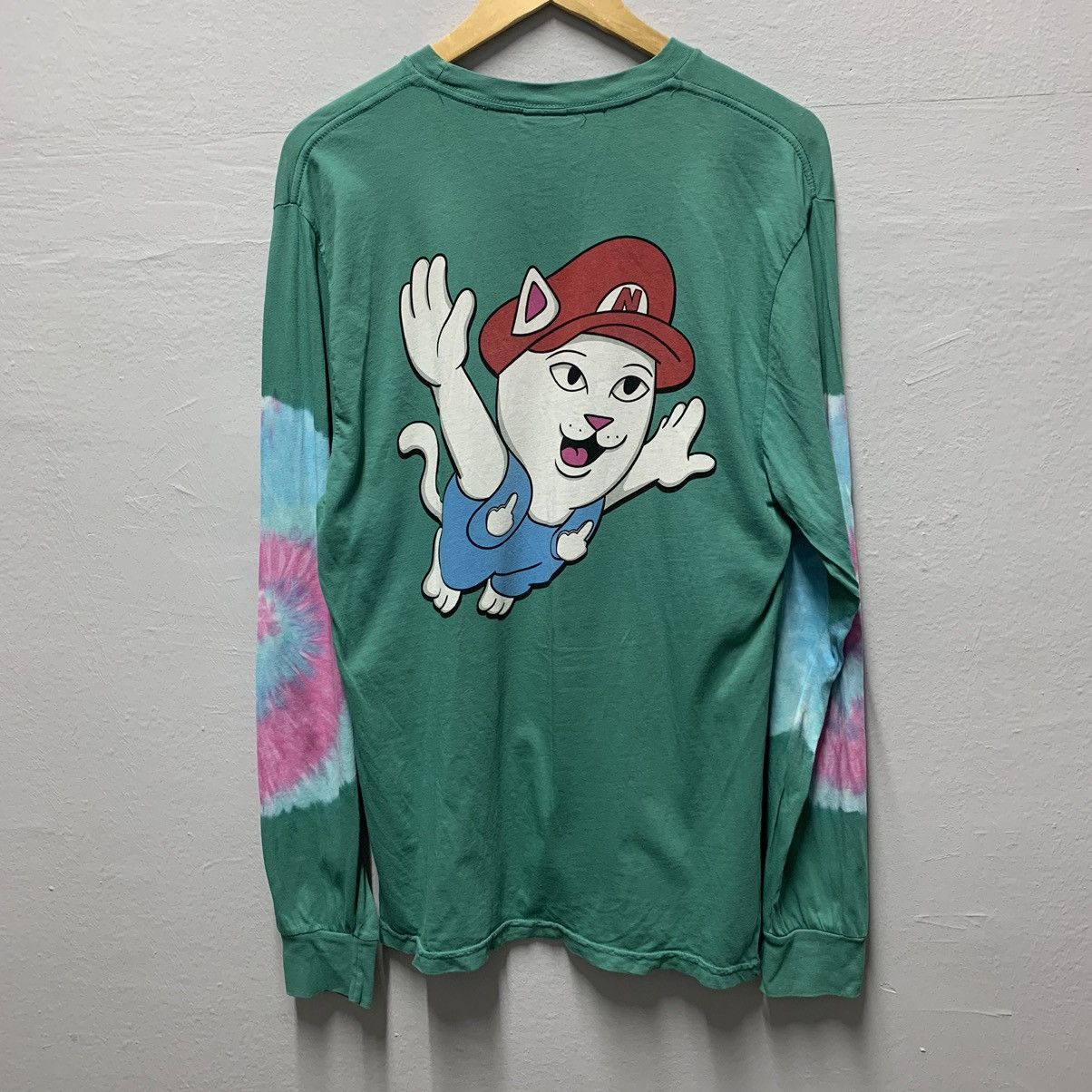 RIPNDIP Rip n Dip x Mario Size US M / EU 48-50 / 2 - 1 Thumbnail