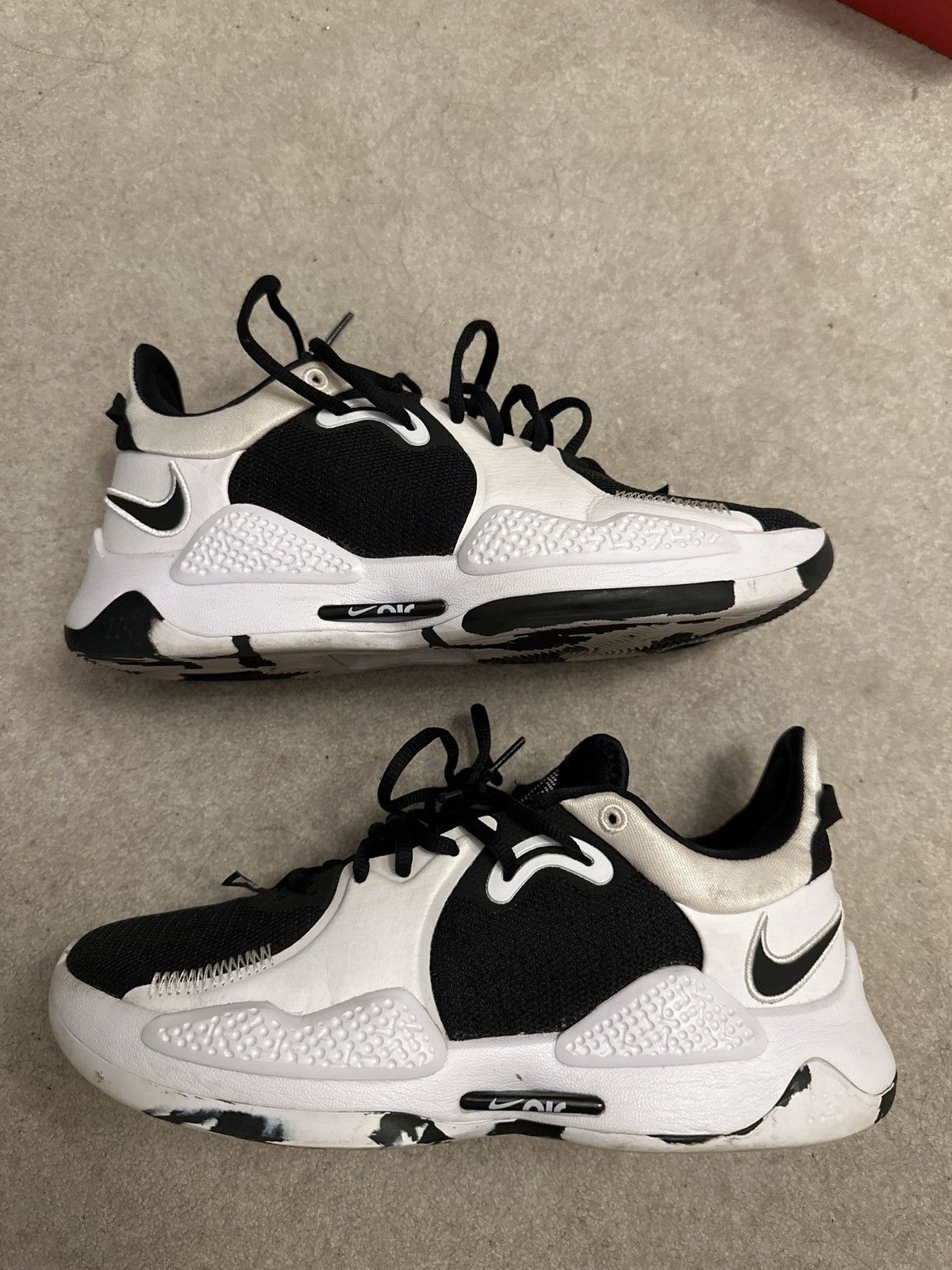 Nike Used PG 5 TB ‘Black White’ Size US 9.5 / EU 42-43 - 1 Thumbnail