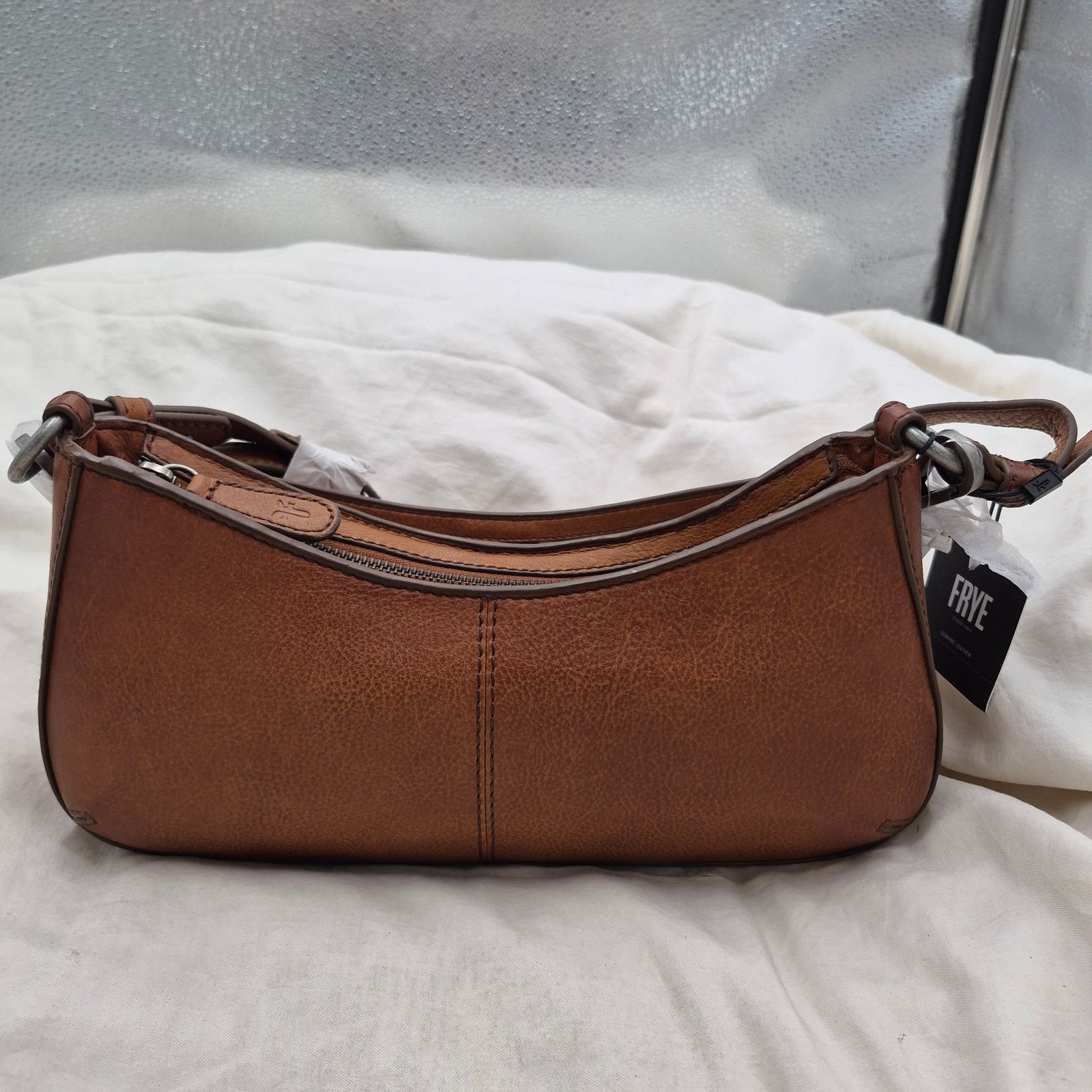 Frye NEW Frye Claire shoulder bag purse handbag crafted leather Size ONE SIZE - 2 Thumbnail