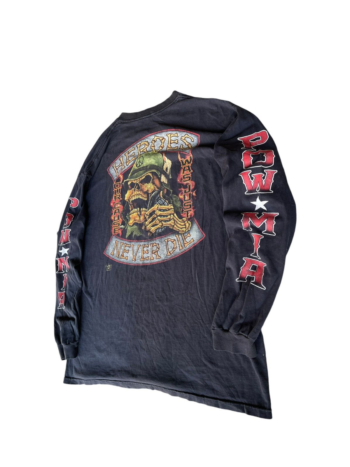 Vintage Faded skull longsleeve T Size US XL / EU 56 / 4 - 6 Thumbnail