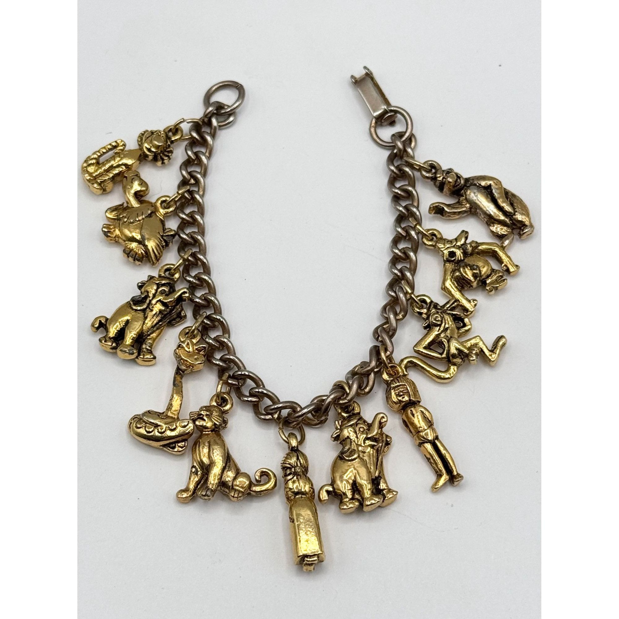 Disney Vintage Walt Disney productions jungle book charm bracelet Size ONE SIZE - 4 Thumbnail