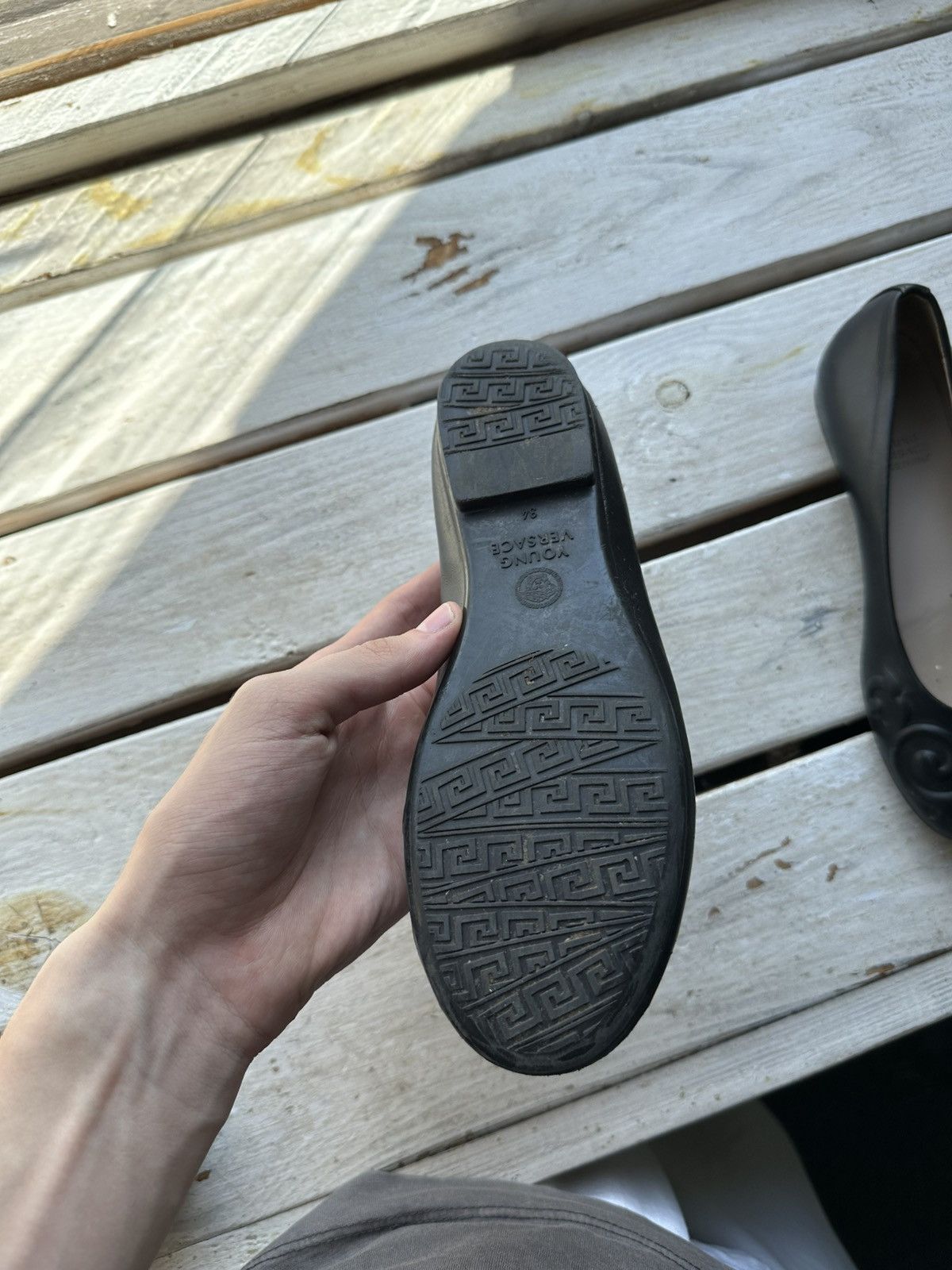 Versace 🚨VERSACE YOUNG sz 34 RARE WITH LOGO FLATS LUXURY Size US 4 / IT 34 - 6 Thumbnail