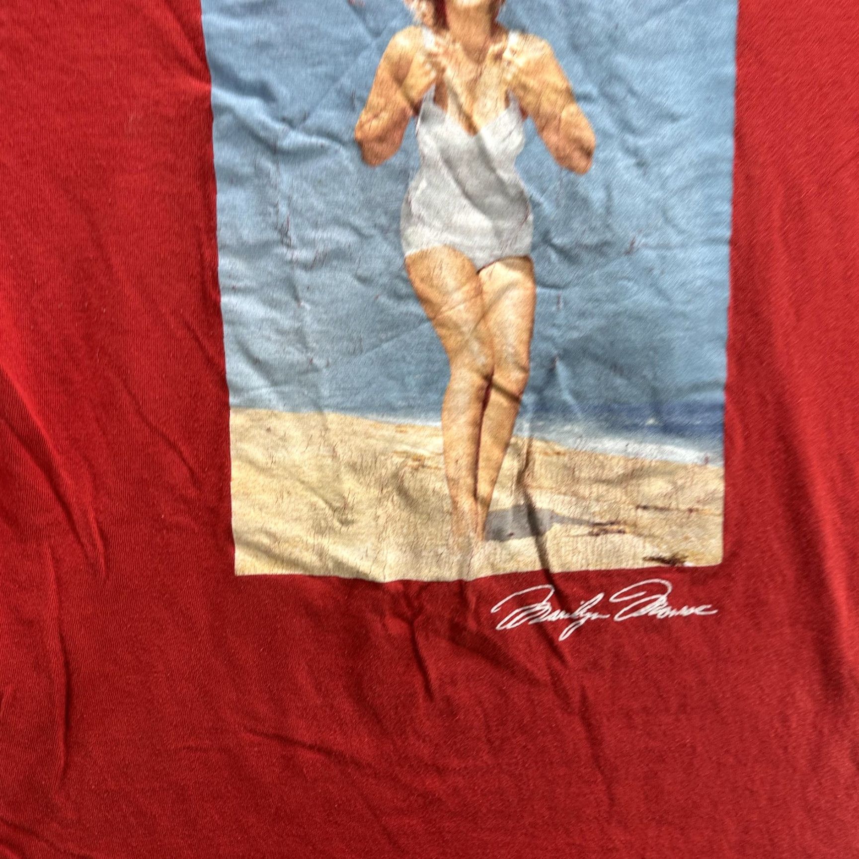 Vintage VINTAGE Marilyn Monroe Shirt Mens L Red Graphic Tee Pinup Beach 90s T-Shirt - Mens Large Red Marilyn Monroe Graphic Tee Vintage 90s Beach Shirt Size US L / EU 52-54 / 3 - 5 Thumbnail