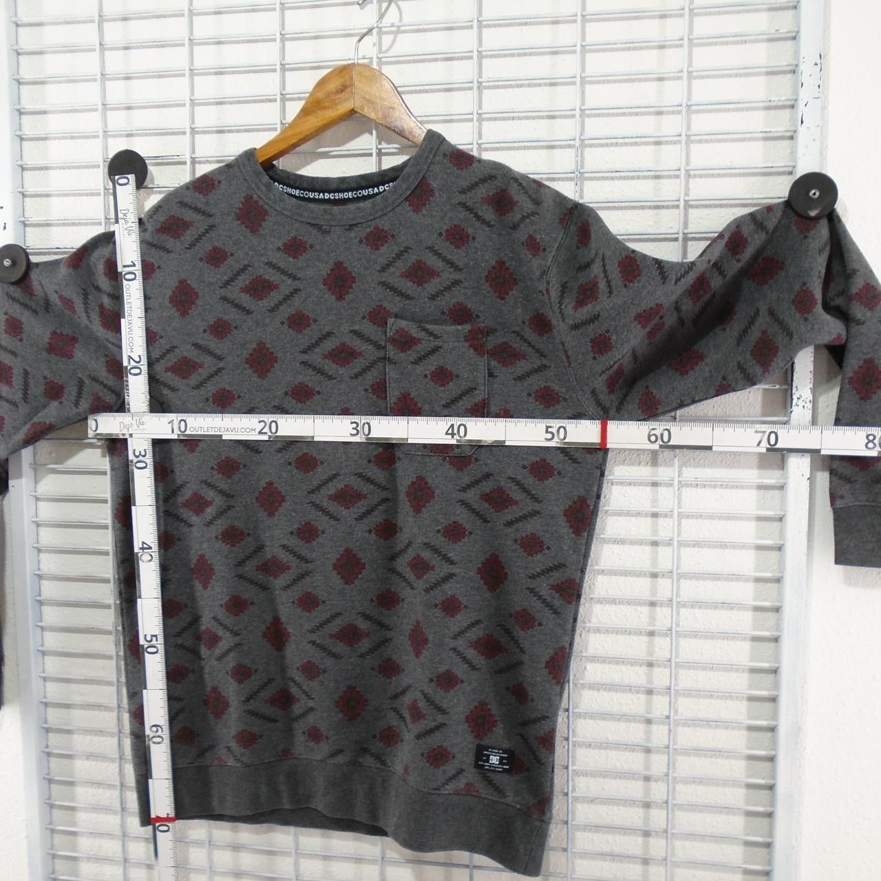 Vintage Men's Sweatshirt DC Shoes. Grey. M. Used. Good Size US M / EU 48-50 / 2 - 10 Thumbnail