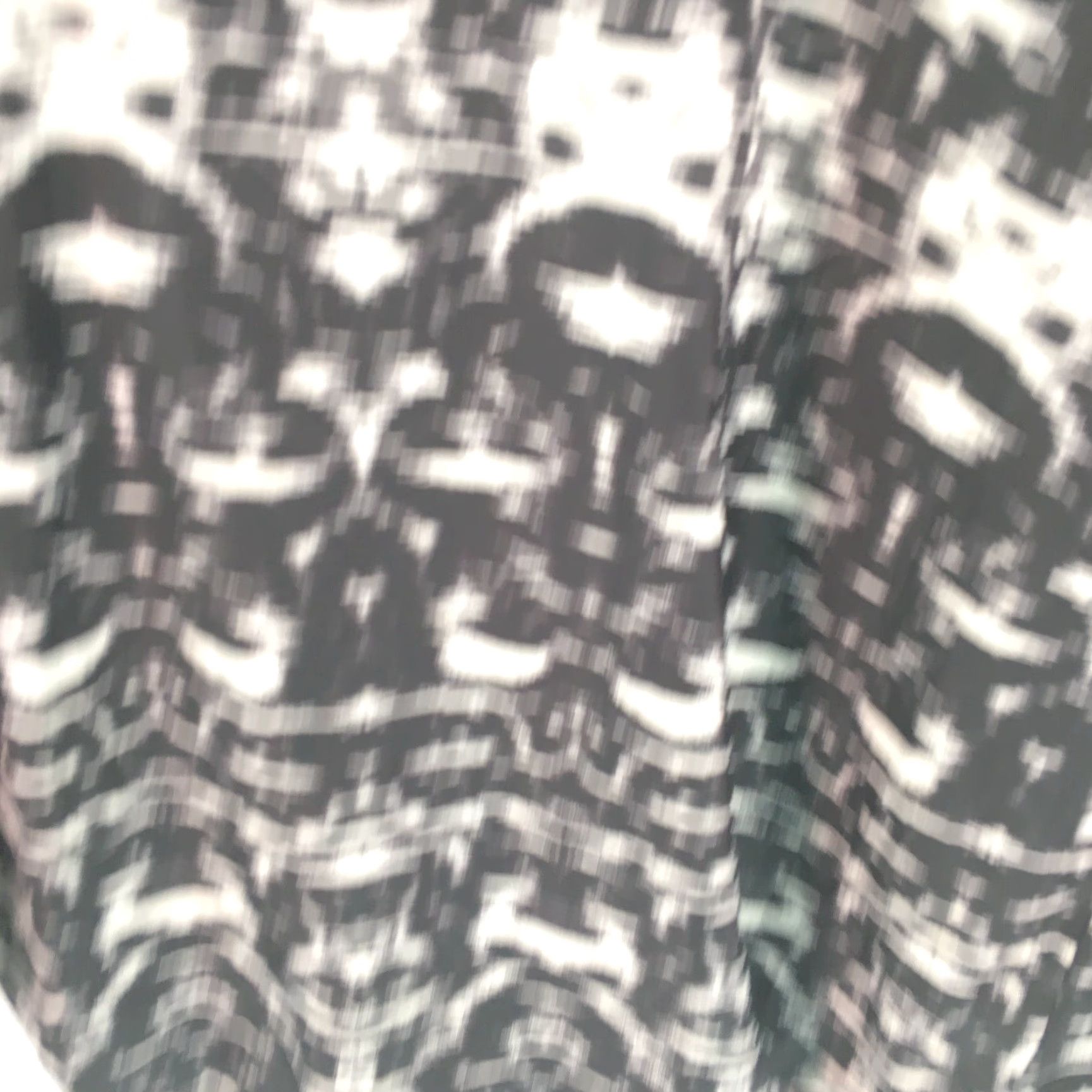 J.Crew VTG J.Crew Blouse Shirt Ikat Print Black 3/4 Sleeve Size 6 Womens Clothing Size M / US 6-8 / IT 42-44 - 4 Thumbnail