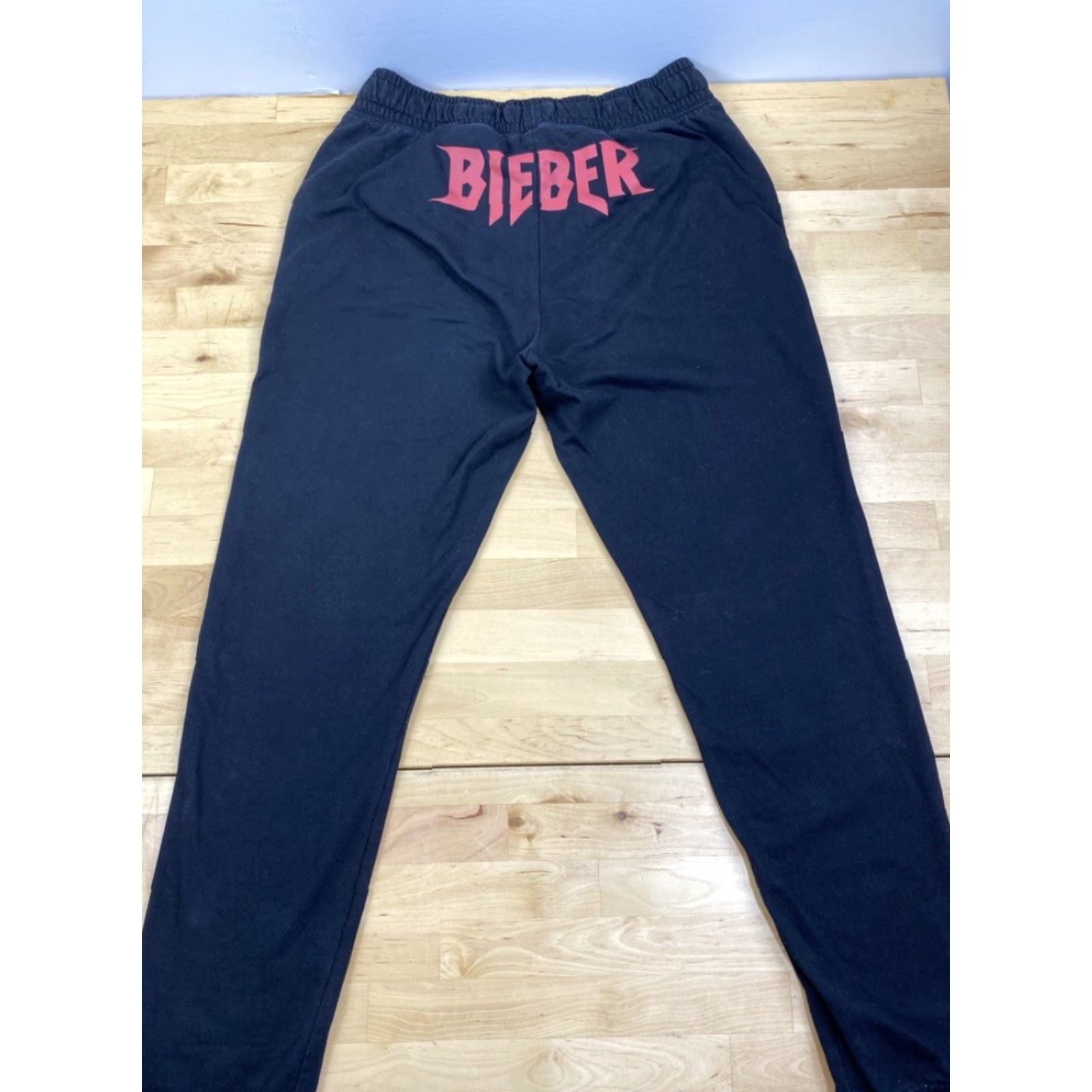 Vintage **VINTAGE Divided Women's Joggers Size S** User: **Divided Women's Joggers Size S** Size 28" / US 6 / IT 42 - 3 Thumbnail