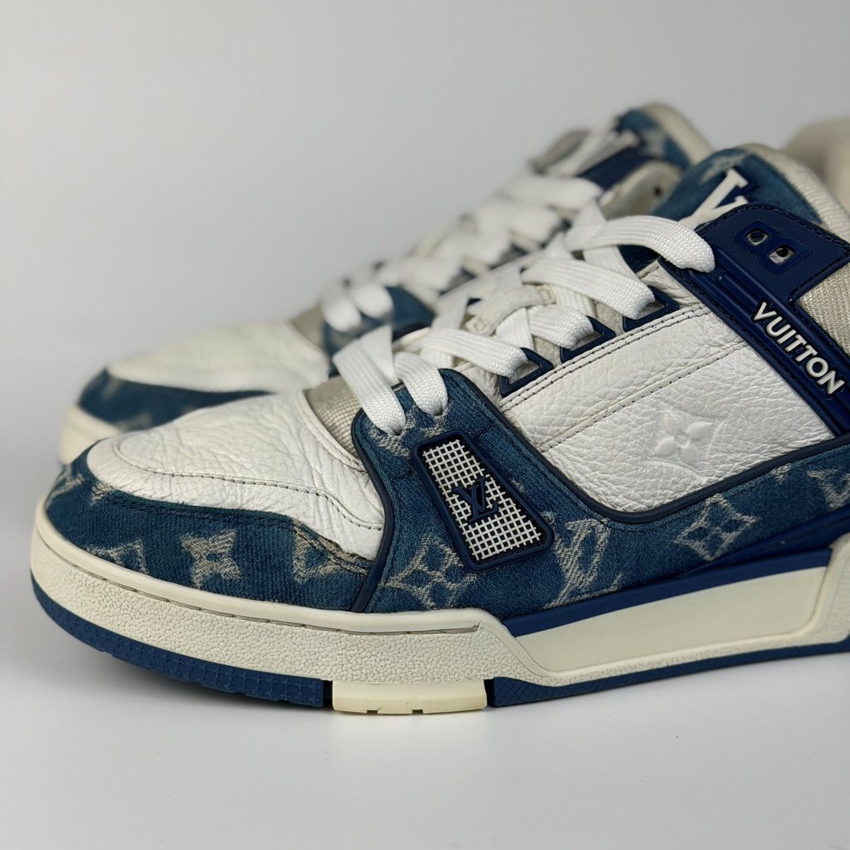 Louis Vuitton Louis Vuitton LV Trainer Blue Denim Monogram Size US 8.5 / EU 41-42 - 5 Thumbnail
