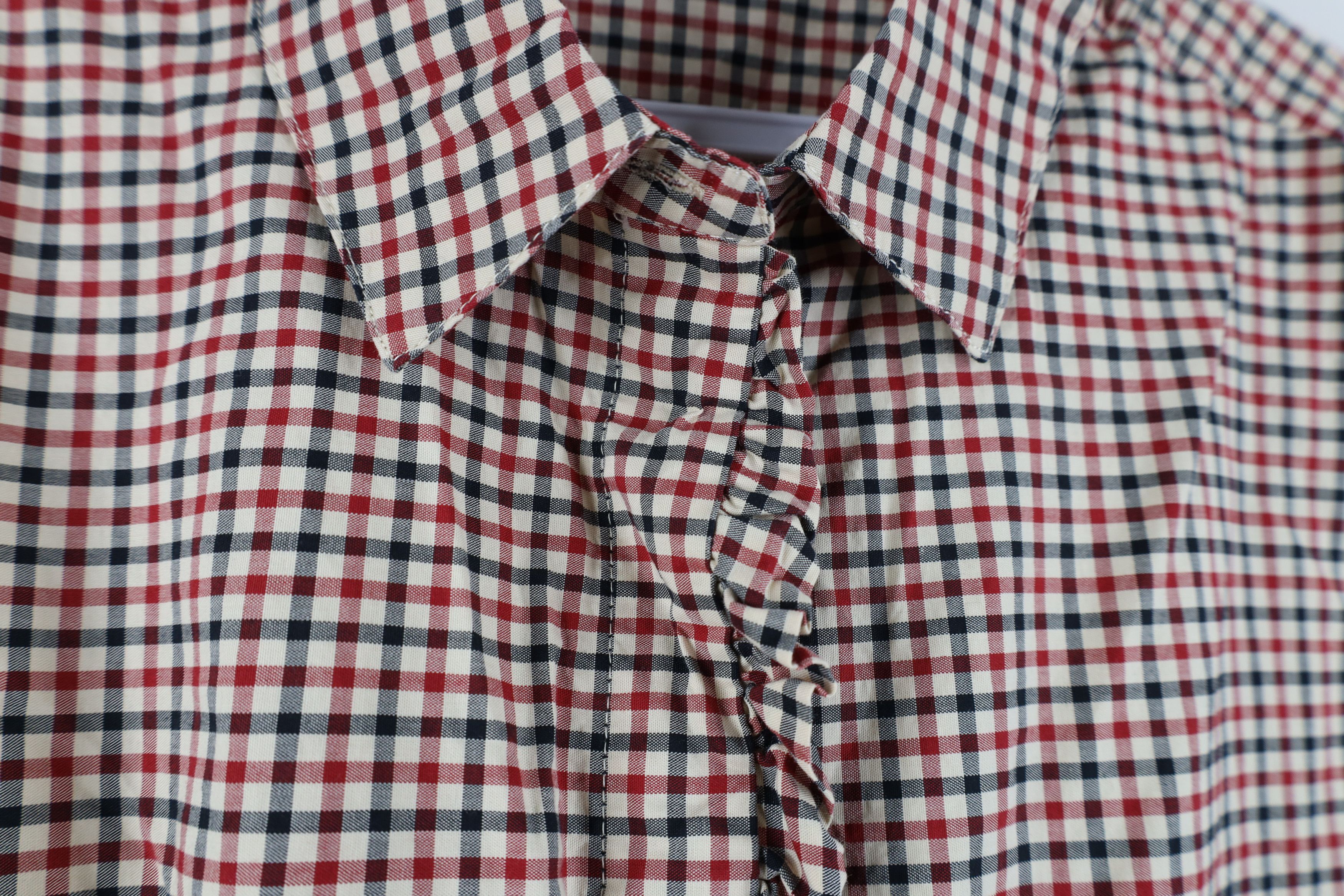 Vintage Vintage 90s Streetwear Ruffled Collared Button Shirt Plaid Size M / US 6-8 / IT 42-44 - 4 Thumbnail