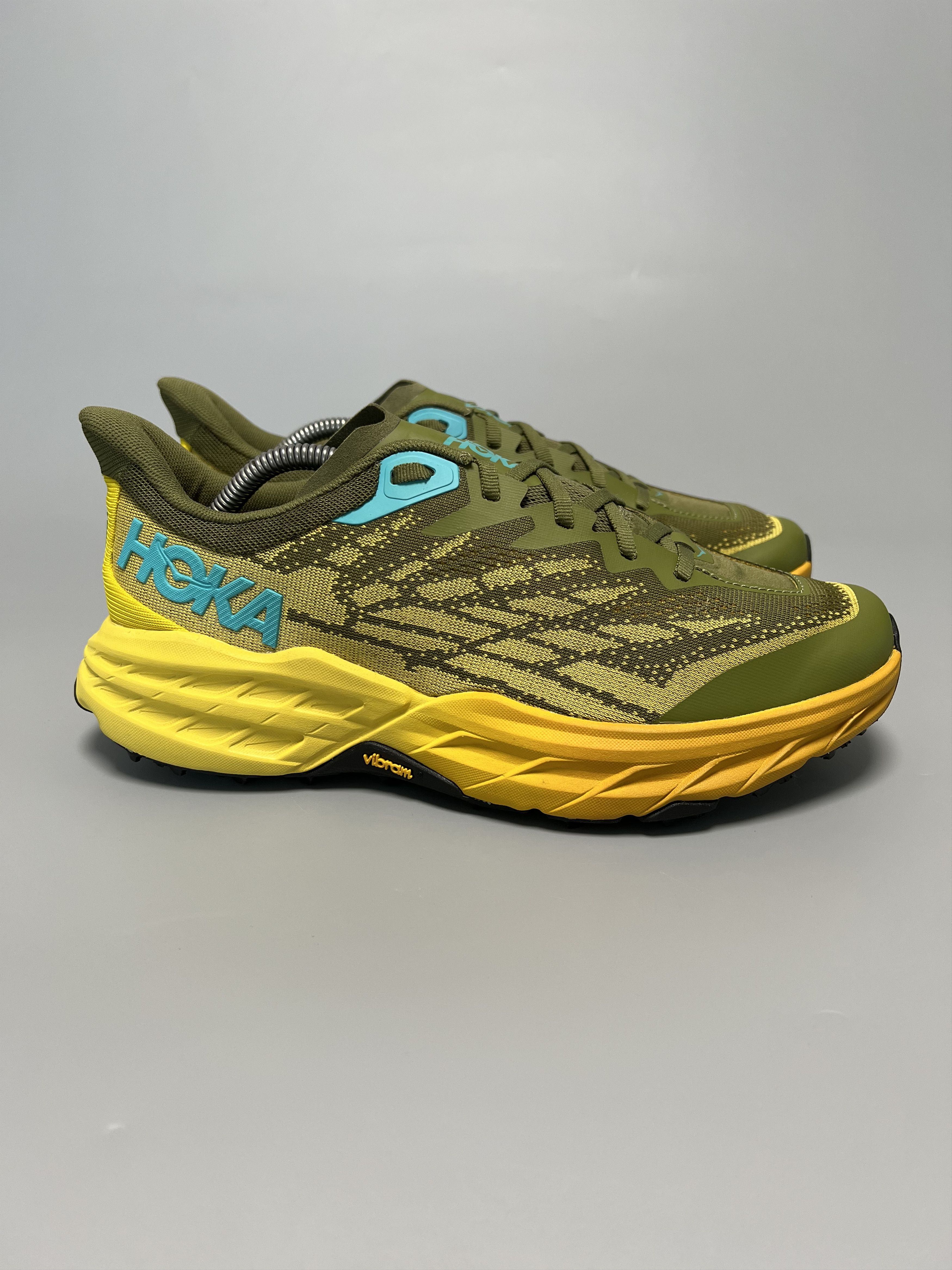 Hoka 9D Sample Hoka One One Speedgoat 5 Trail Running Shoes Size US 9 / EU 42 - 1 Thumbnail