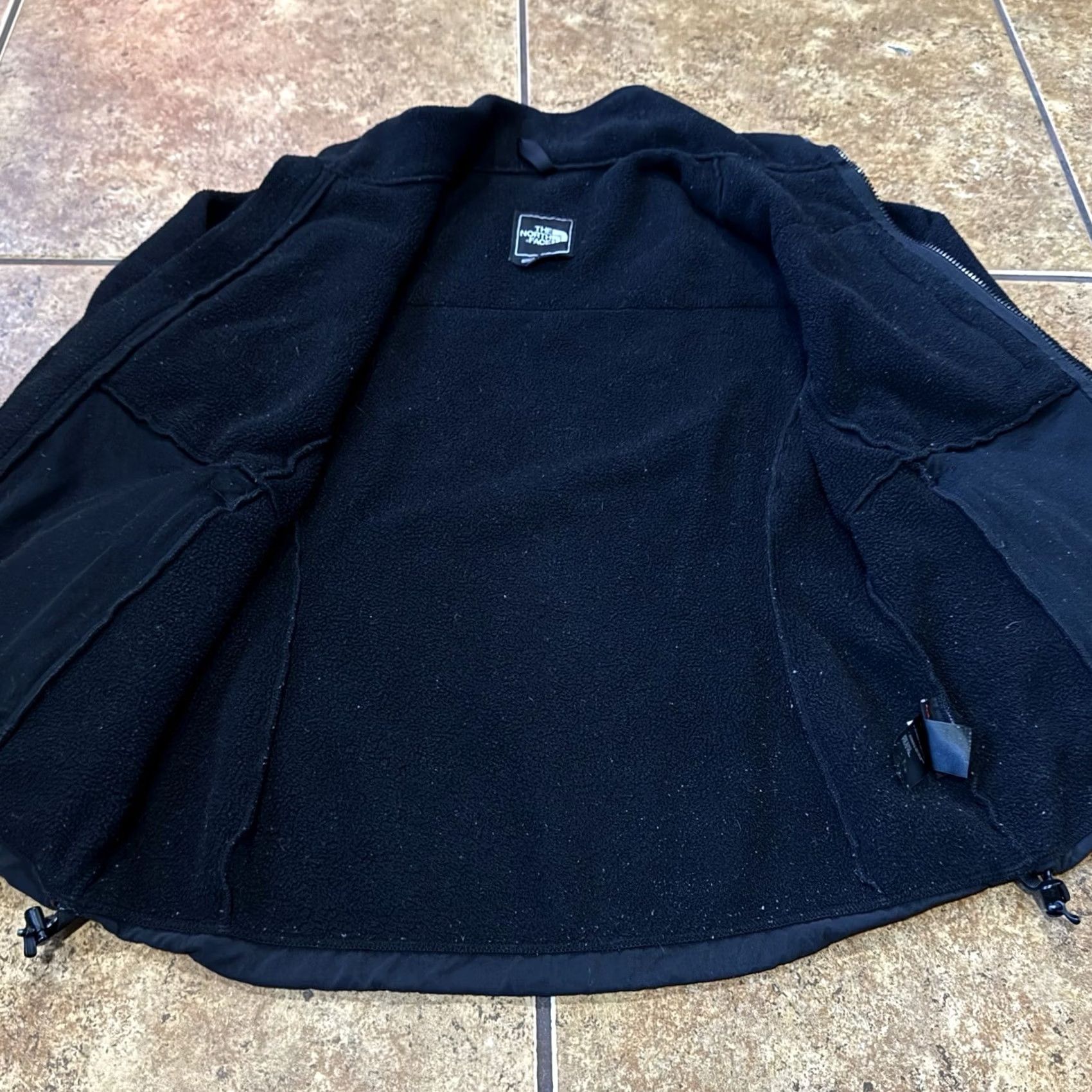 The North Face VINTAGE The North Face Fleece Jacket Womens Medium Black Full Zip Polartec Denali Size M / US 6-8 / IT 42-44 - 3 Thumbnail