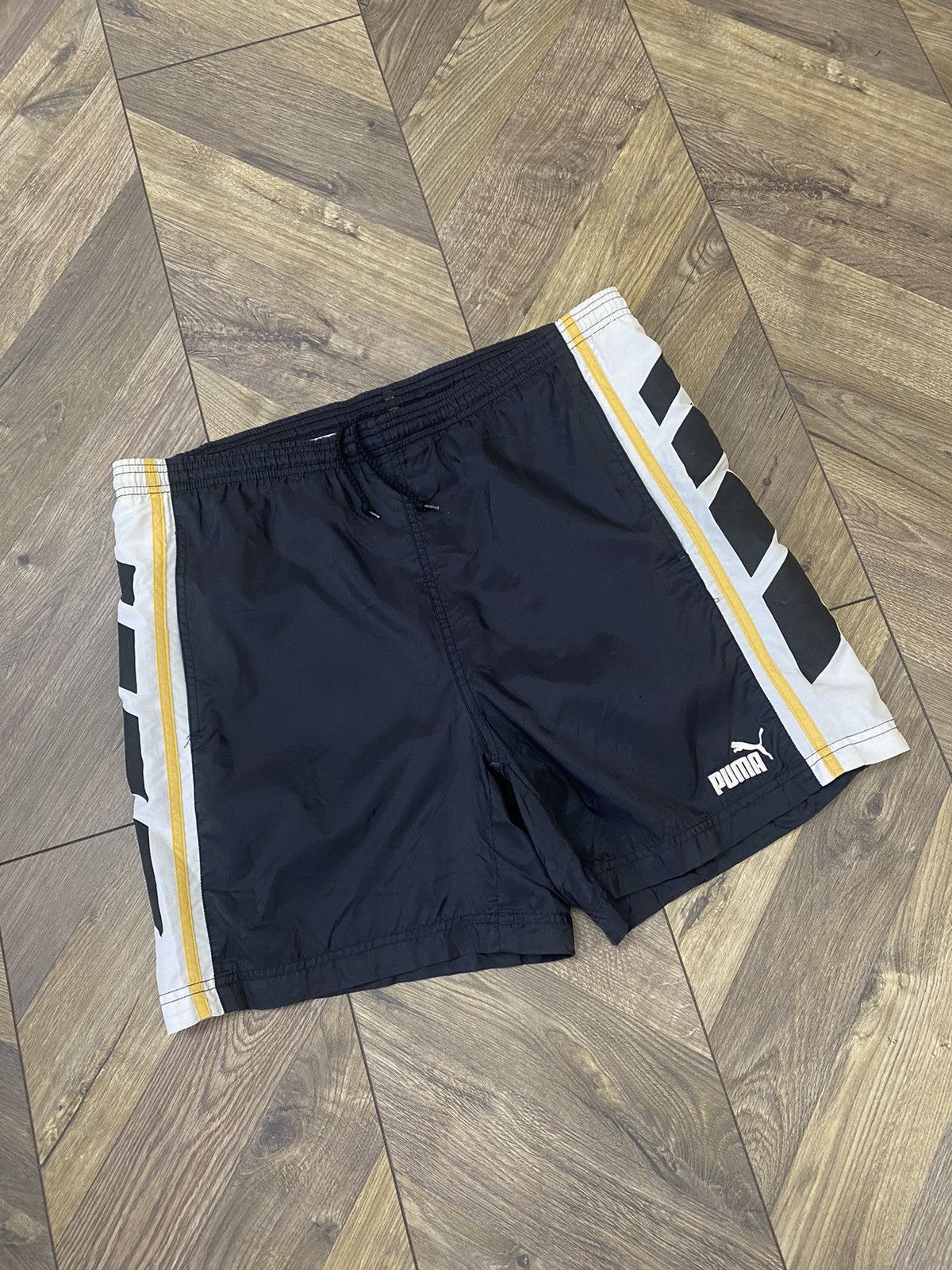 Puma × Vintage Vintage Puma 90s style Shorts Size US 32 / EU 48 - 5 Thumbnail