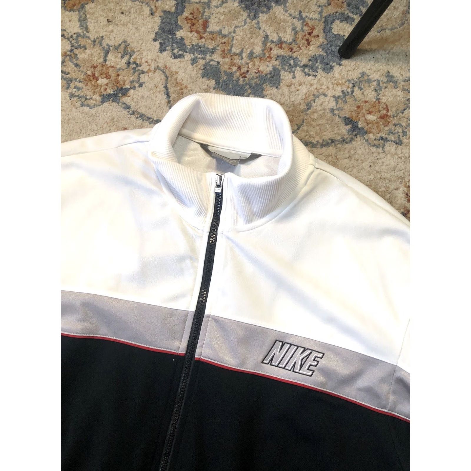 Nike VINTAGE Nike Men’s White Full Zip Turtleneck Polyester Running Jacket L Size US M / EU 48-50 / 2 - 7 Thumbnail