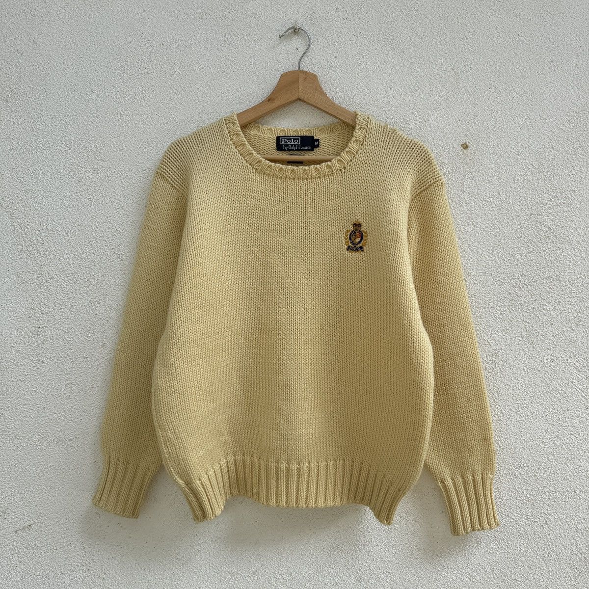 Polo Ralph Lauren Polo Ralph Lauren 90's Heavy Wool Crest Logo Ivory Knit Size US M / EU 48-50 / 2 - 2 Thumbnail