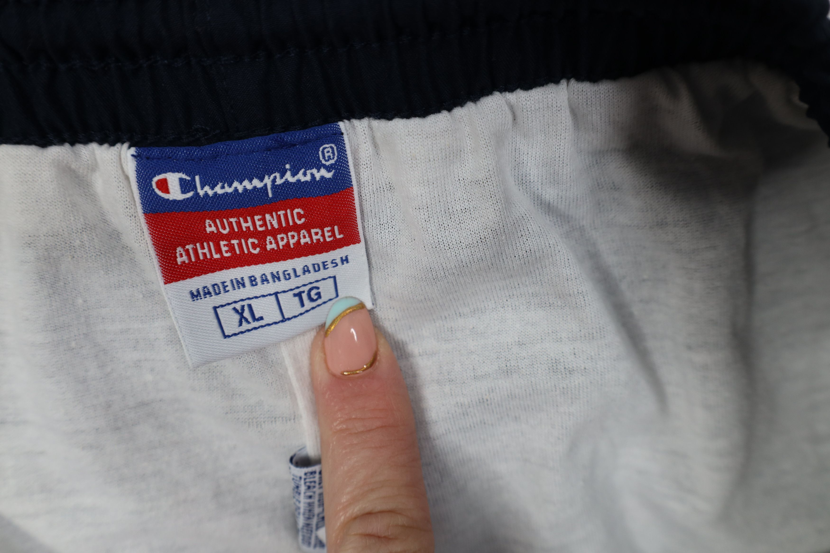 Champion Vintage 90s Champion Microfiber Joggers Pants Navy Blue Size US 38 / EU 54 - 8 Thumbnail