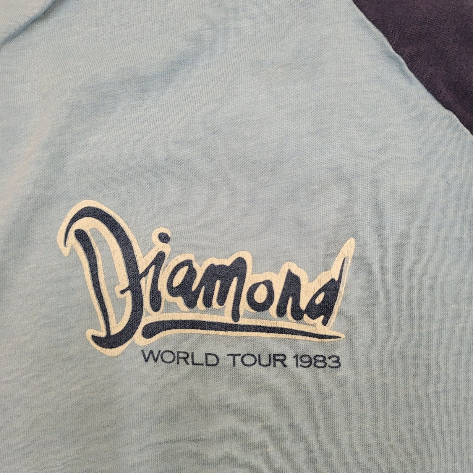 Vintage Vintage 1983 Diamond World Tour Shirt Womens XS/S 18x24 Blue Size S / US 4 / IT 40 - 11 Thumbnail