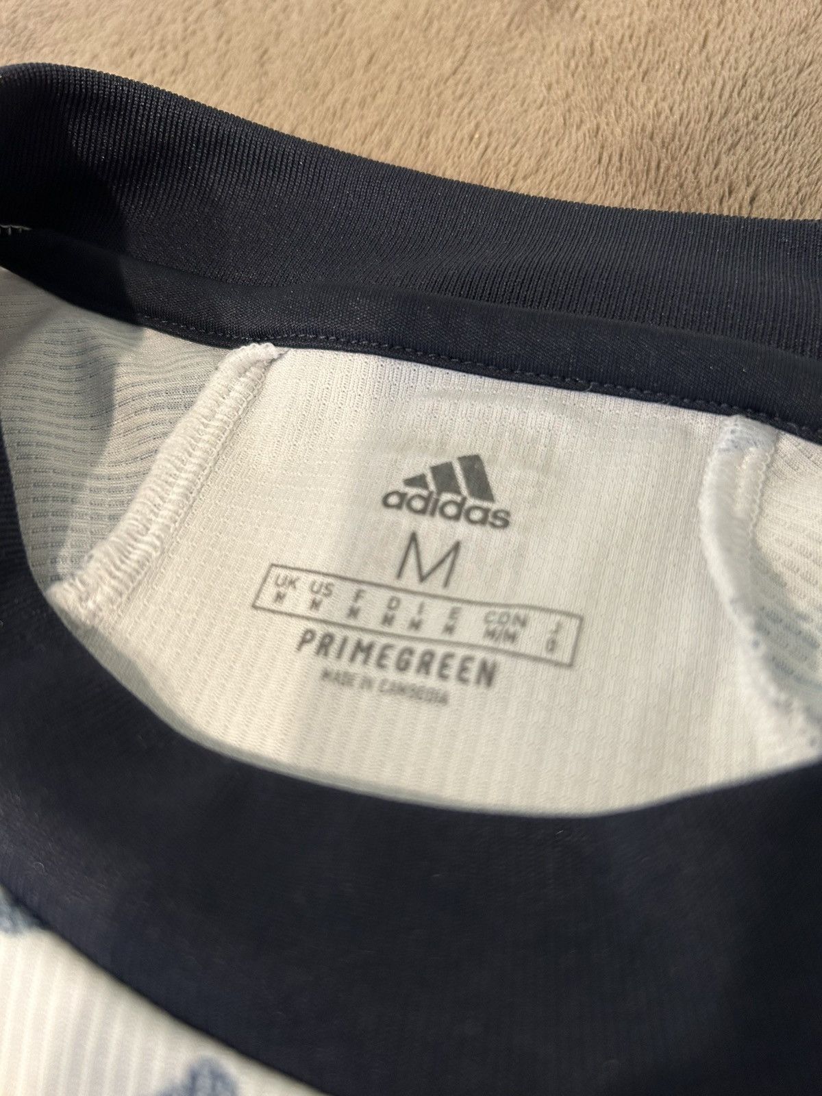 Adidas Bayern Munich jersey Size US M / EU 48-50 / 2 - 3 Thumbnail