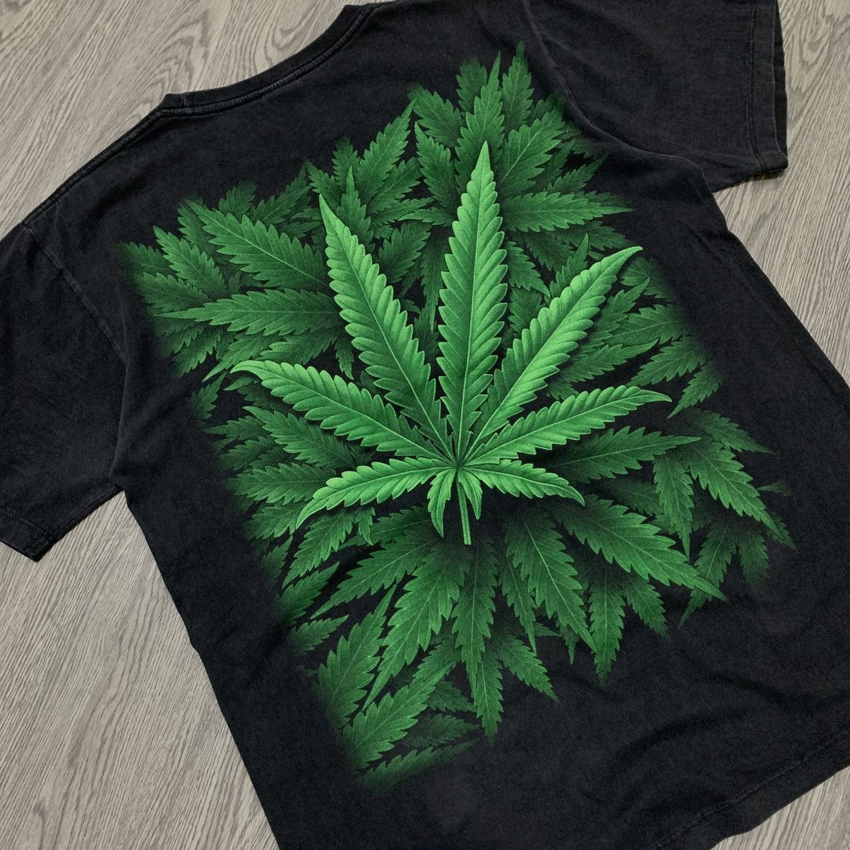 Arts & Science MARIJUANA ART TSHIRT Size US L / EU 52-54 / 3 - 5 Thumbnail