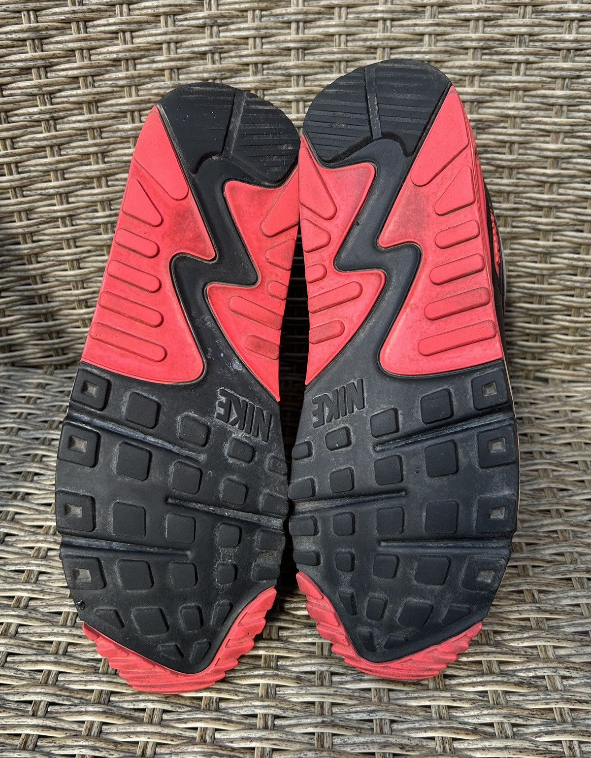 Nike × Vintage Nike Air Max 90 Infrared Vintage OG 2013 Size 10 543361-161 Size US 10 / EU 43 - 10 Thumbnail