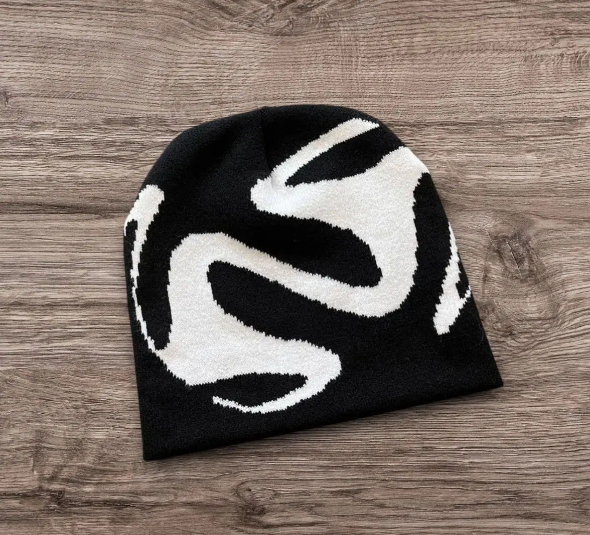 Other Black White Opium Avantgarde Knit Hat ALT Skater Beanie Size ONE SIZE - 1 Preview