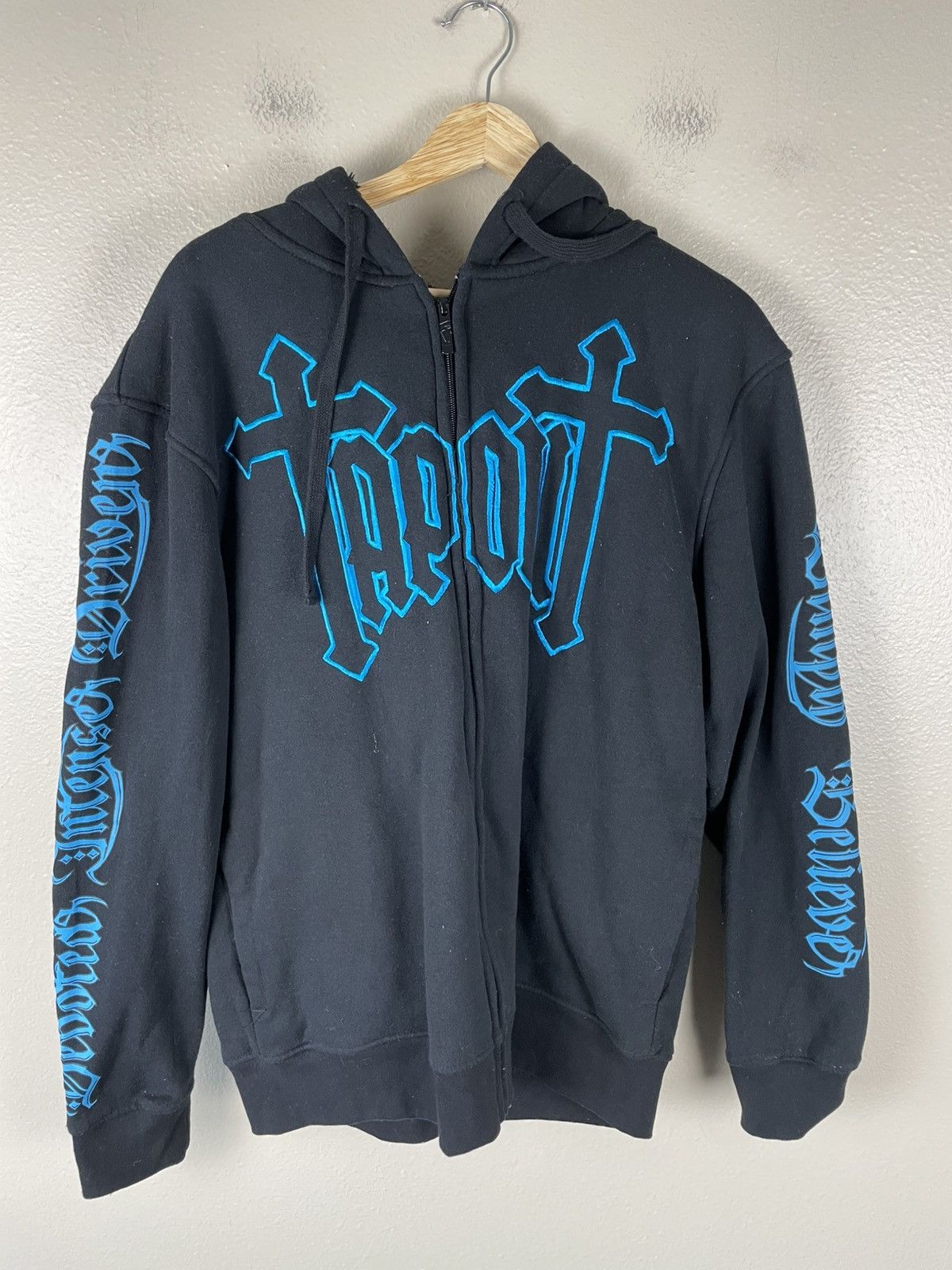 Vintage Vintage Tapout Spellout Hoodie Gothic Grunge Y2K Men’s XL Size US XL / EU 56 / 4 - 1 Thumbnail