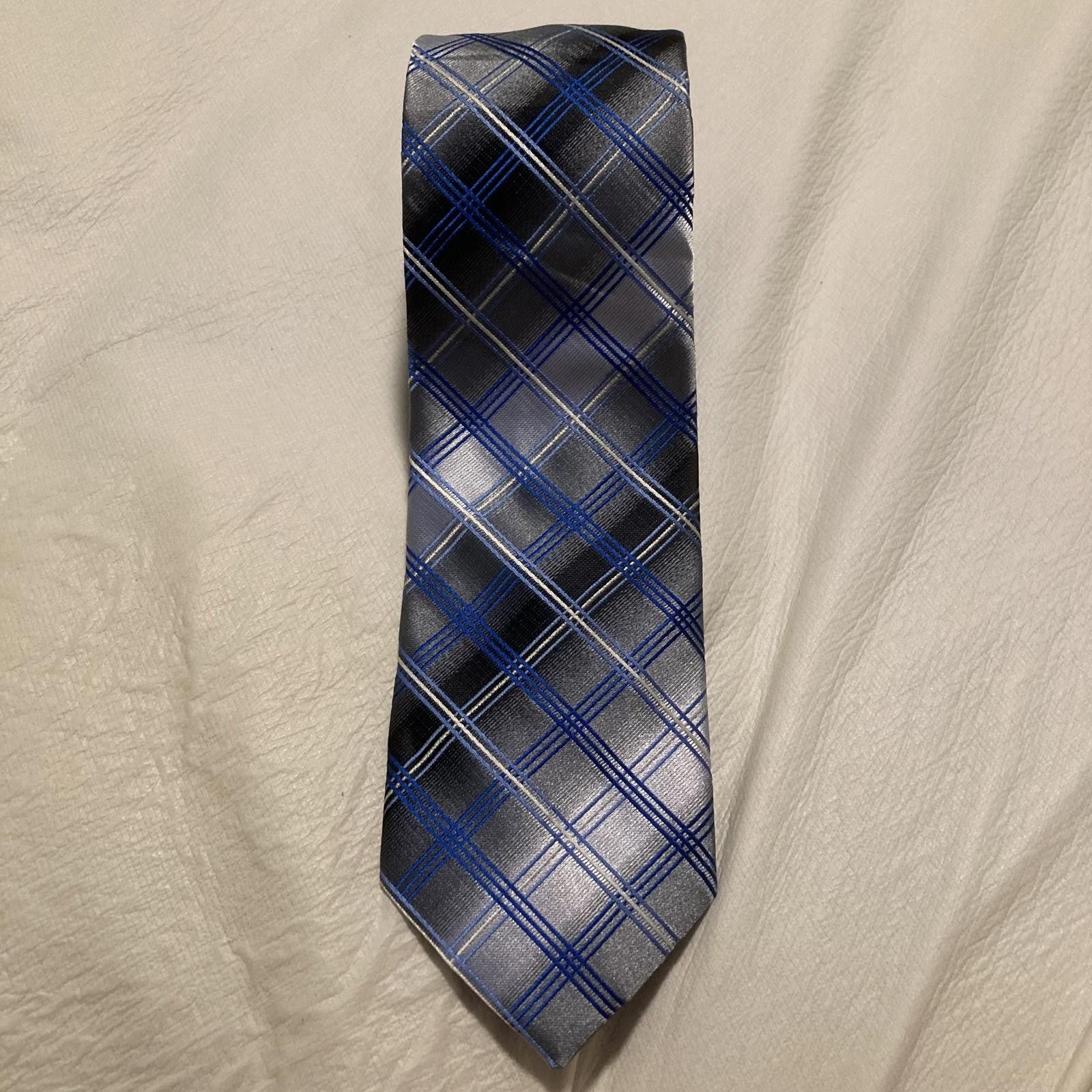 Pierre Cardin NWOT Pierre Cardin Blue Plaid Tie Size ONE SIZE - 1 Thumbnail