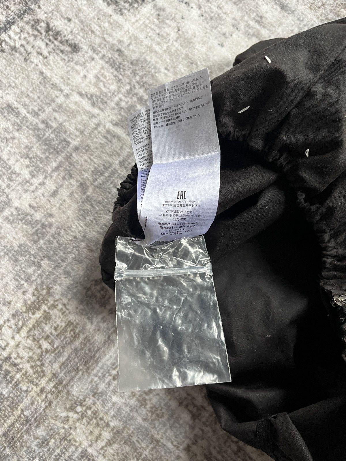 Maison Margiela Maison Margiela Waxed Cotton Bodysuit Size M / US 6-8 / IT 42-44 - 18 Thumbnail