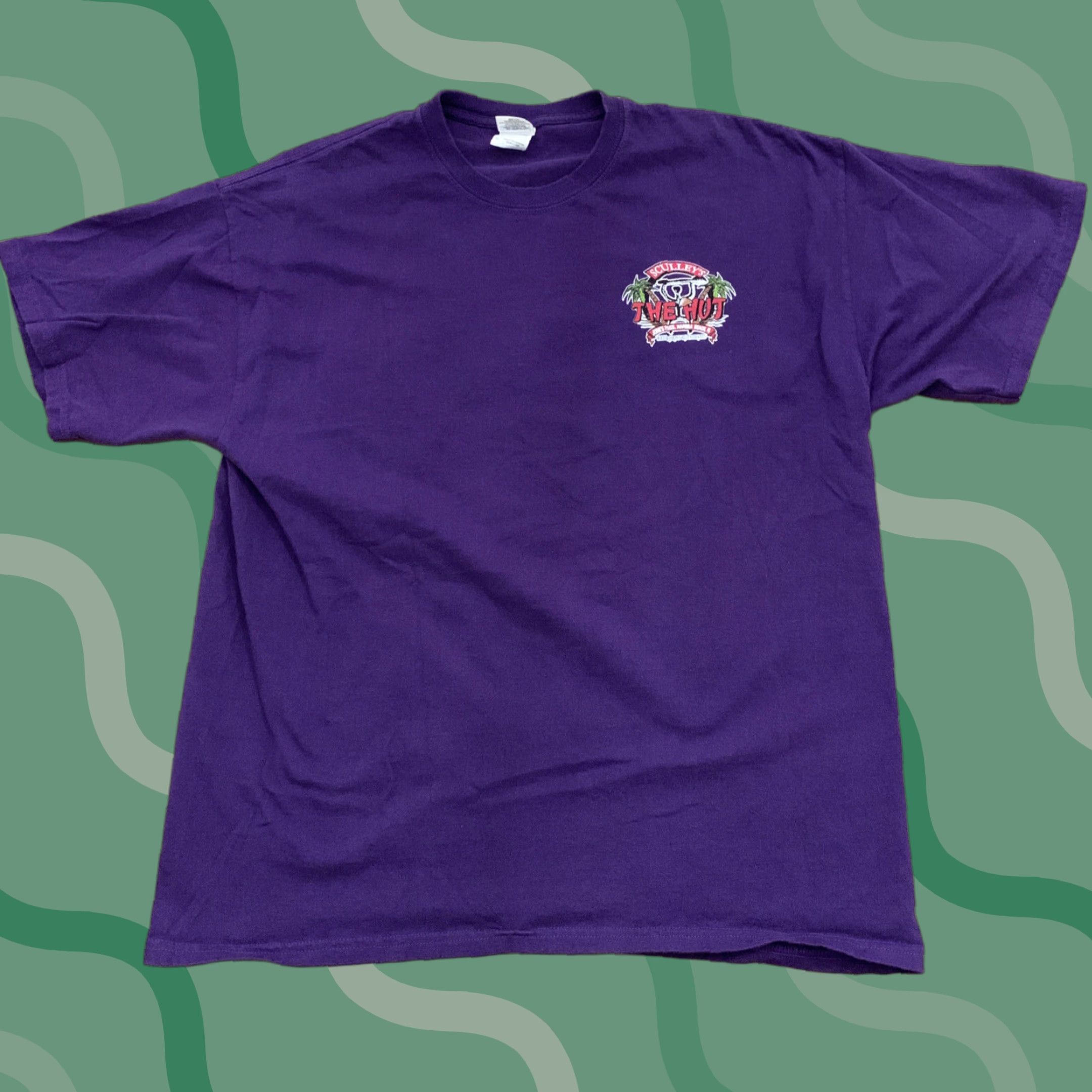 Gildan Madeira Beach FL T-Shirt Sculley's The Hut Graphic Tee Purple Size XL Men's Clothing Shirt Beach Theme Size US XL / EU 56 / 4 - 1 Thumbnail