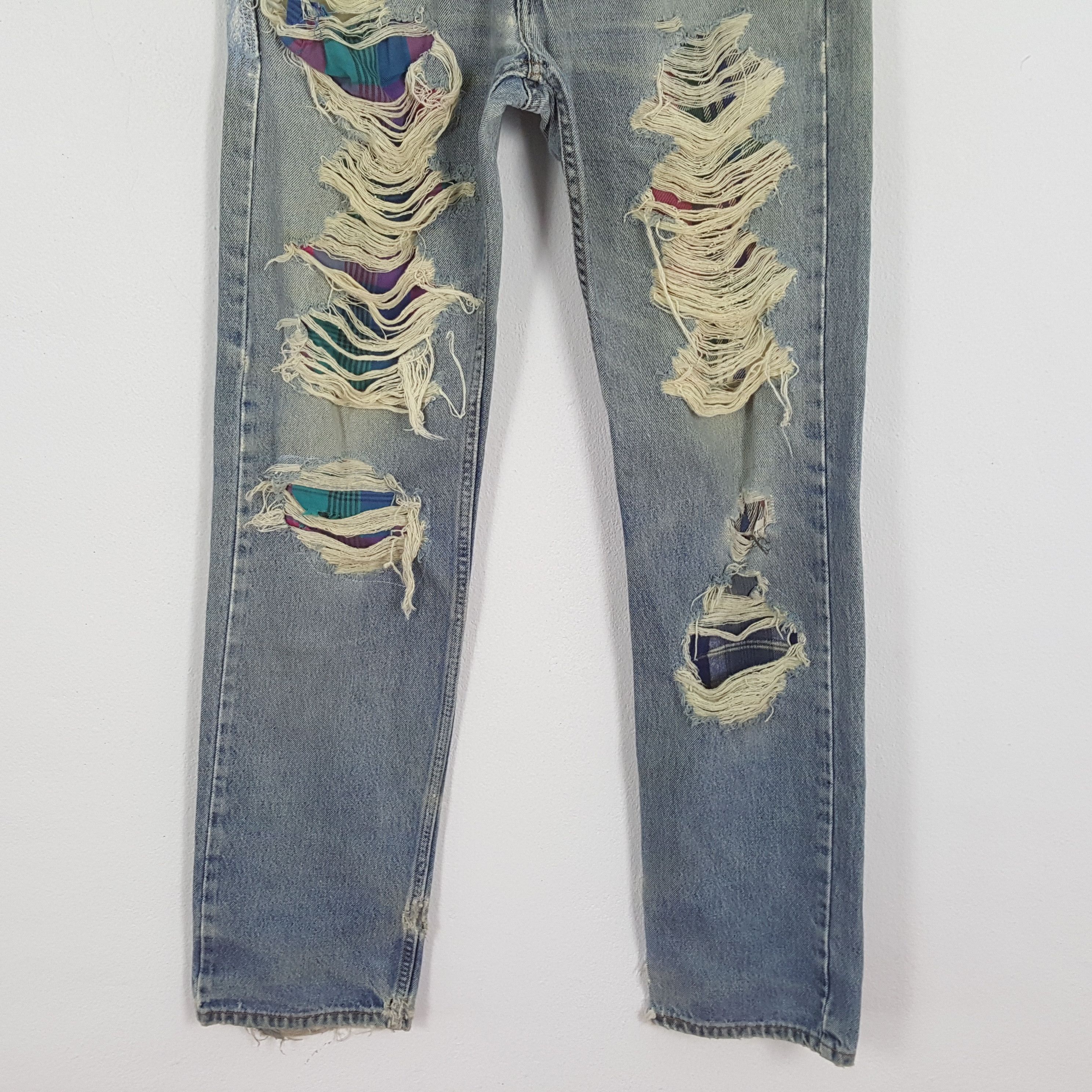 Levi's × Levi's Vintage Clothing × Vintage Vintage LEVI'S Kurt Cobain Distressed Style Jeans Size US 32 / EU 48 - 3 Thumbnail