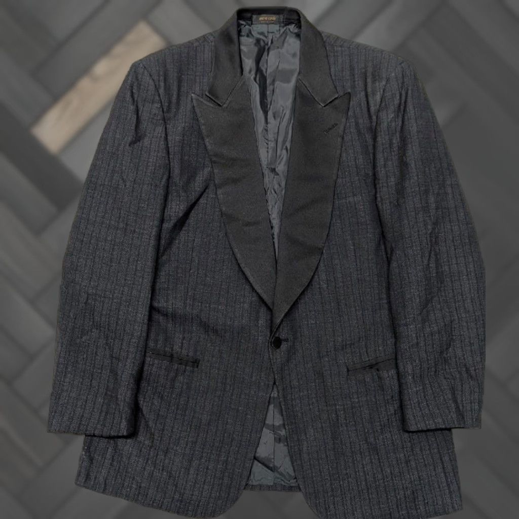 Pierre Cardin VINTAGE Pierre Cardin Blazer Jacket Double-Breasted 40R Wool Black Mens Tuxedo Striped 40 in Chest Peak Lapel Century USA Made Size 40R - 1 Thumbnail